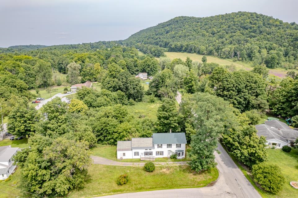 29 Hillside Road