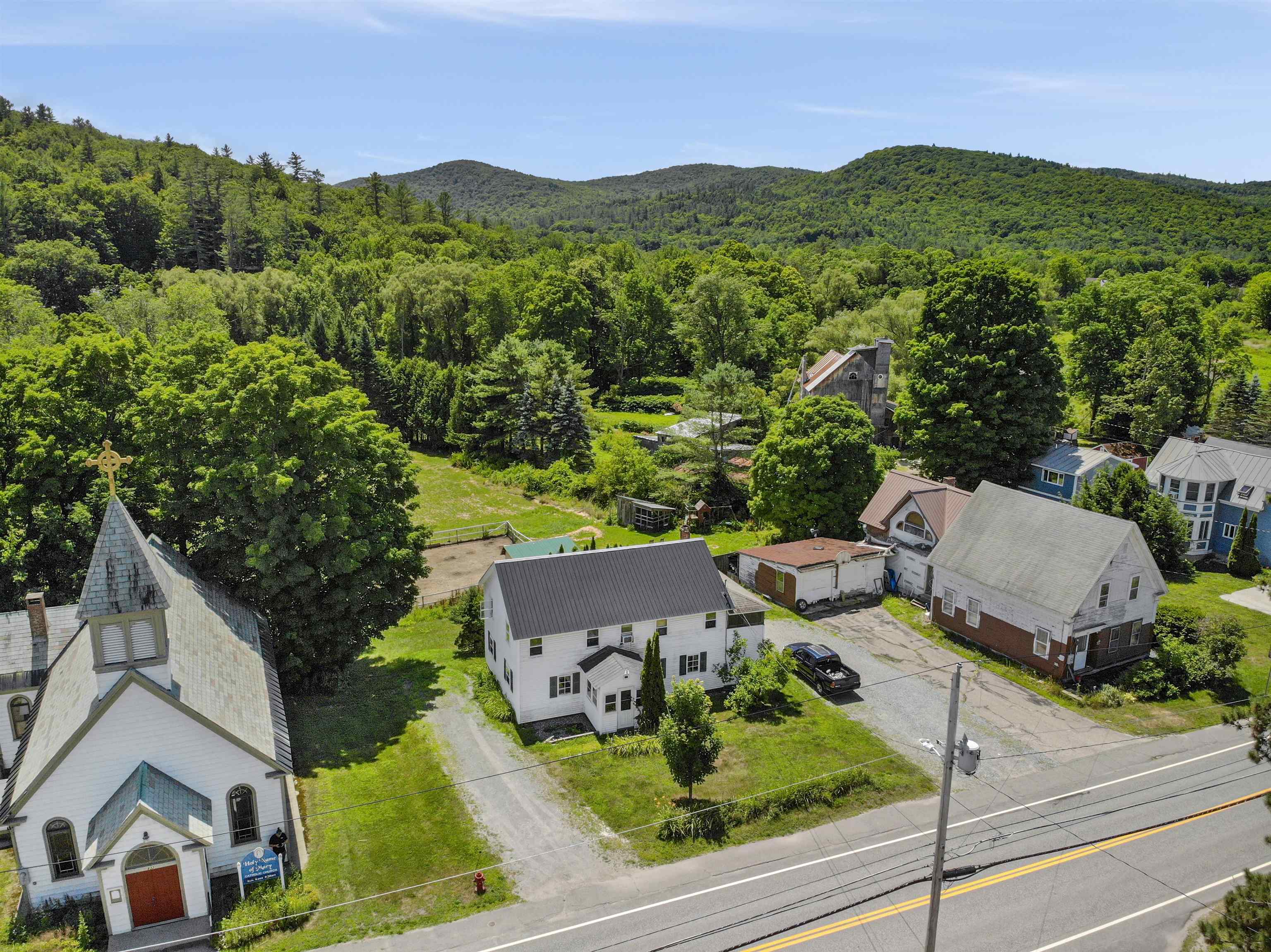 818 Main Street
