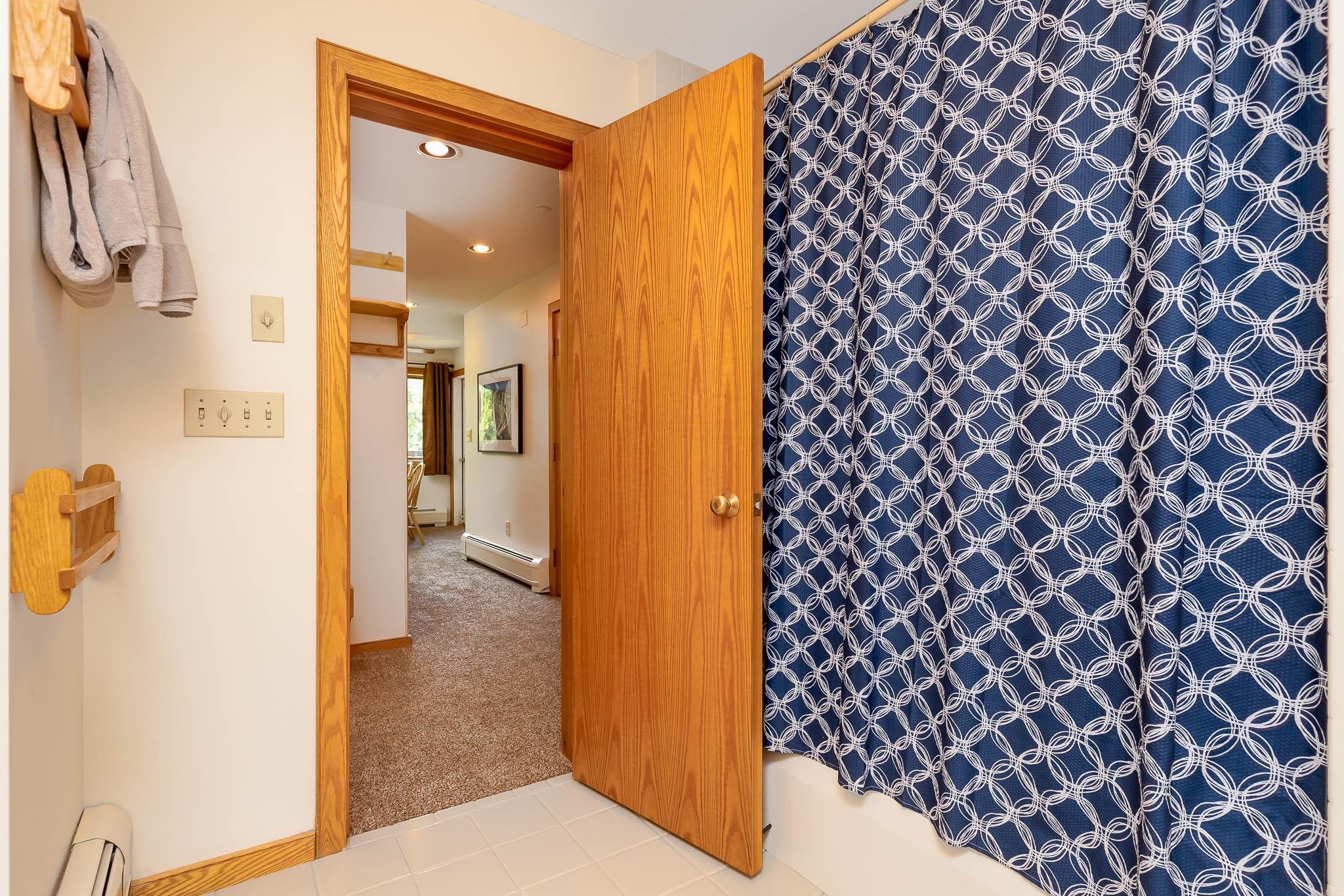180 Highridge Road Unit: J2