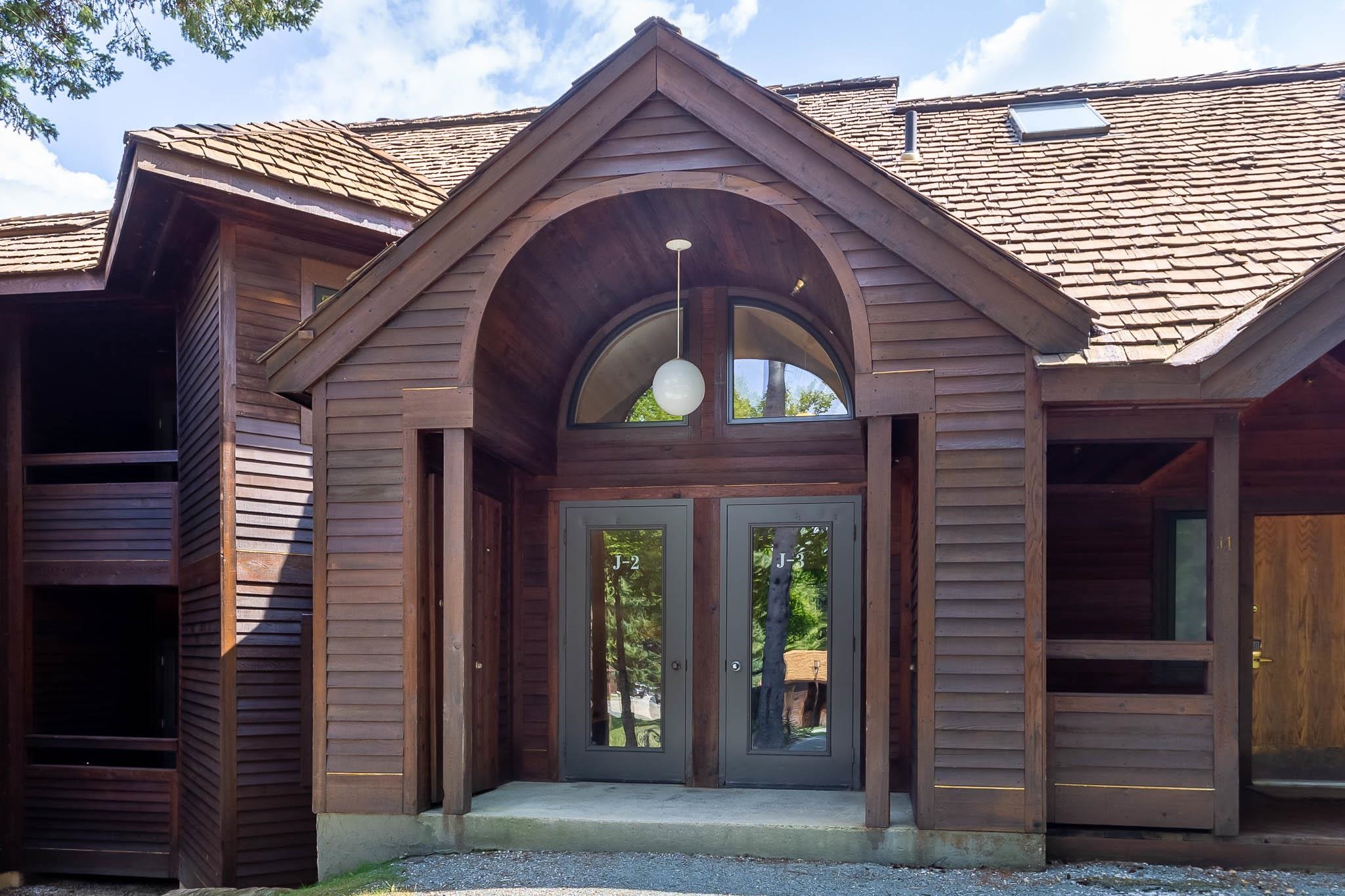 180 Highridge Road Unit: J2