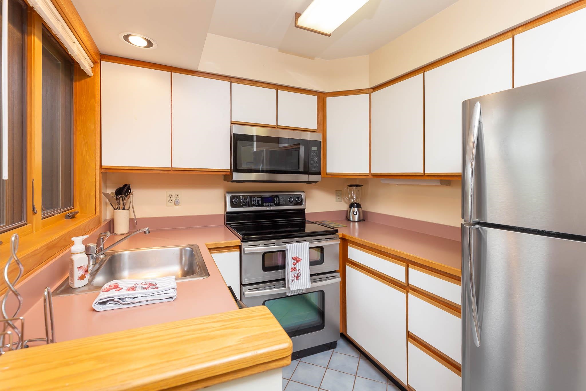 180 Highridge Road Unit: J2