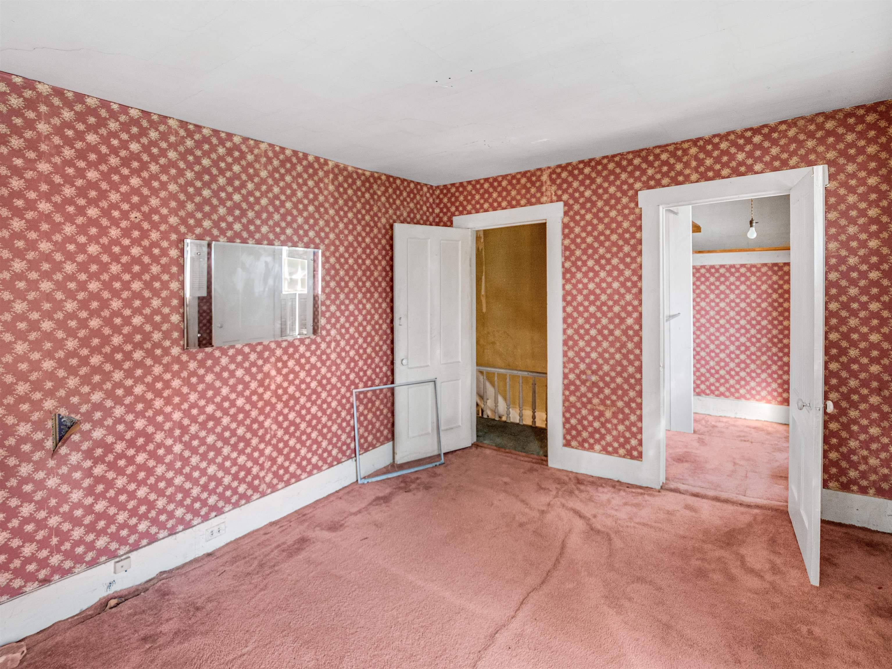 85 Evergreen Avenue