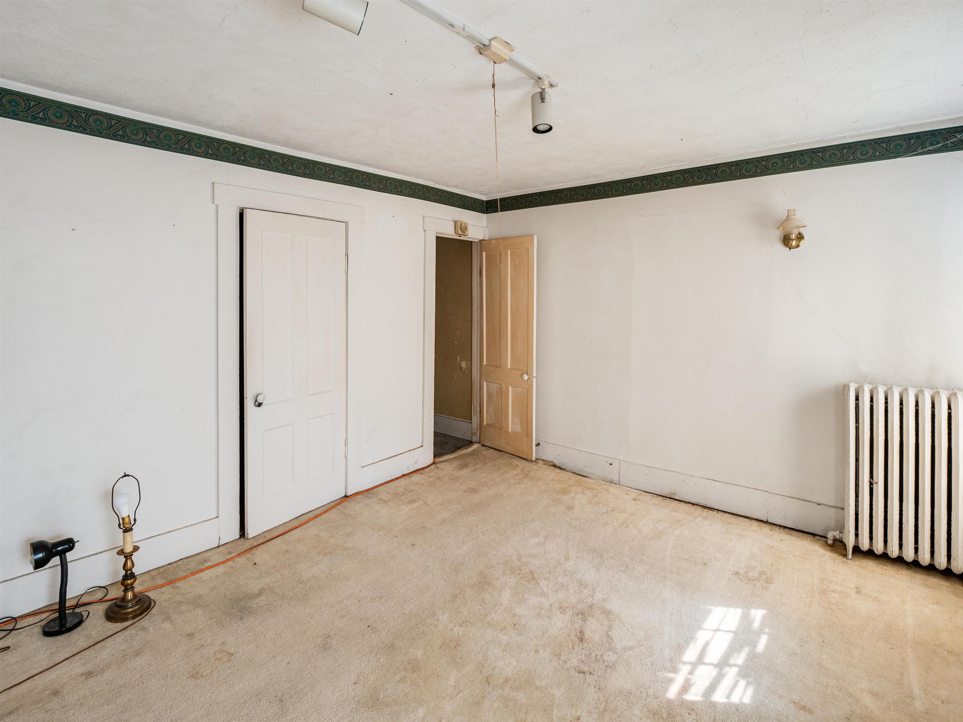 85 Evergreen Avenue