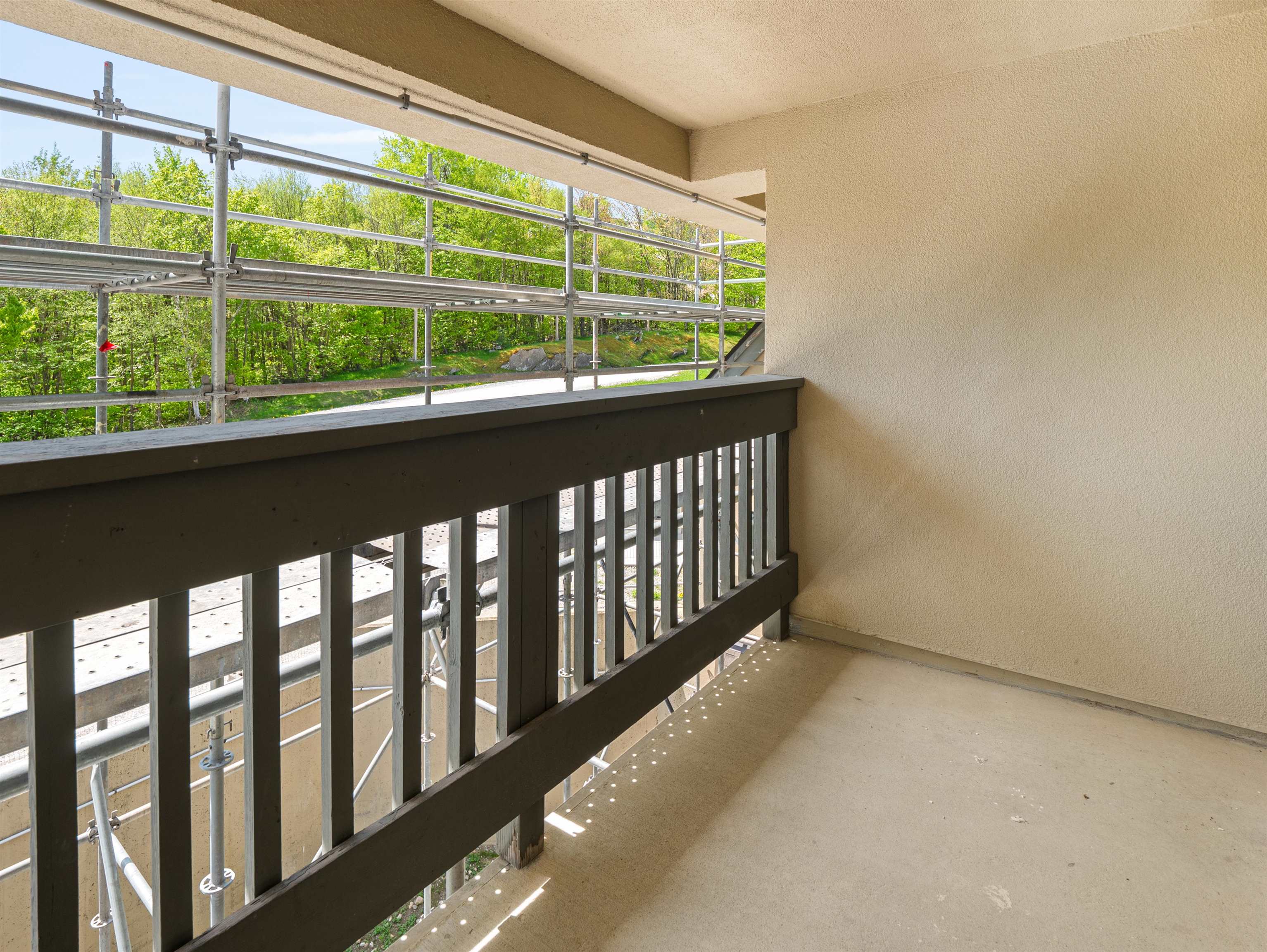 133 East Mountain Road Unit: 3C15