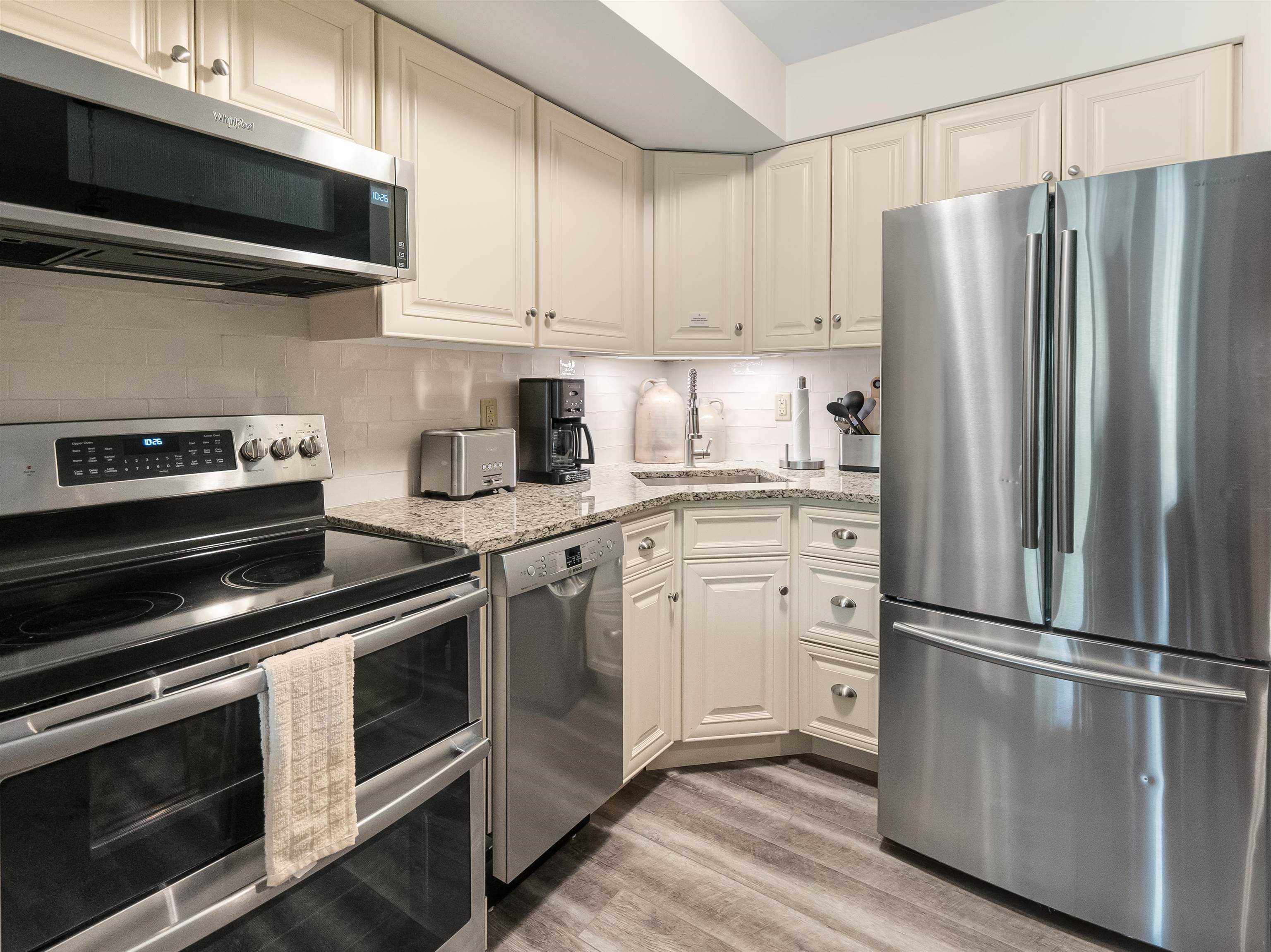 133 East Mountain Road Unit: 3C15
