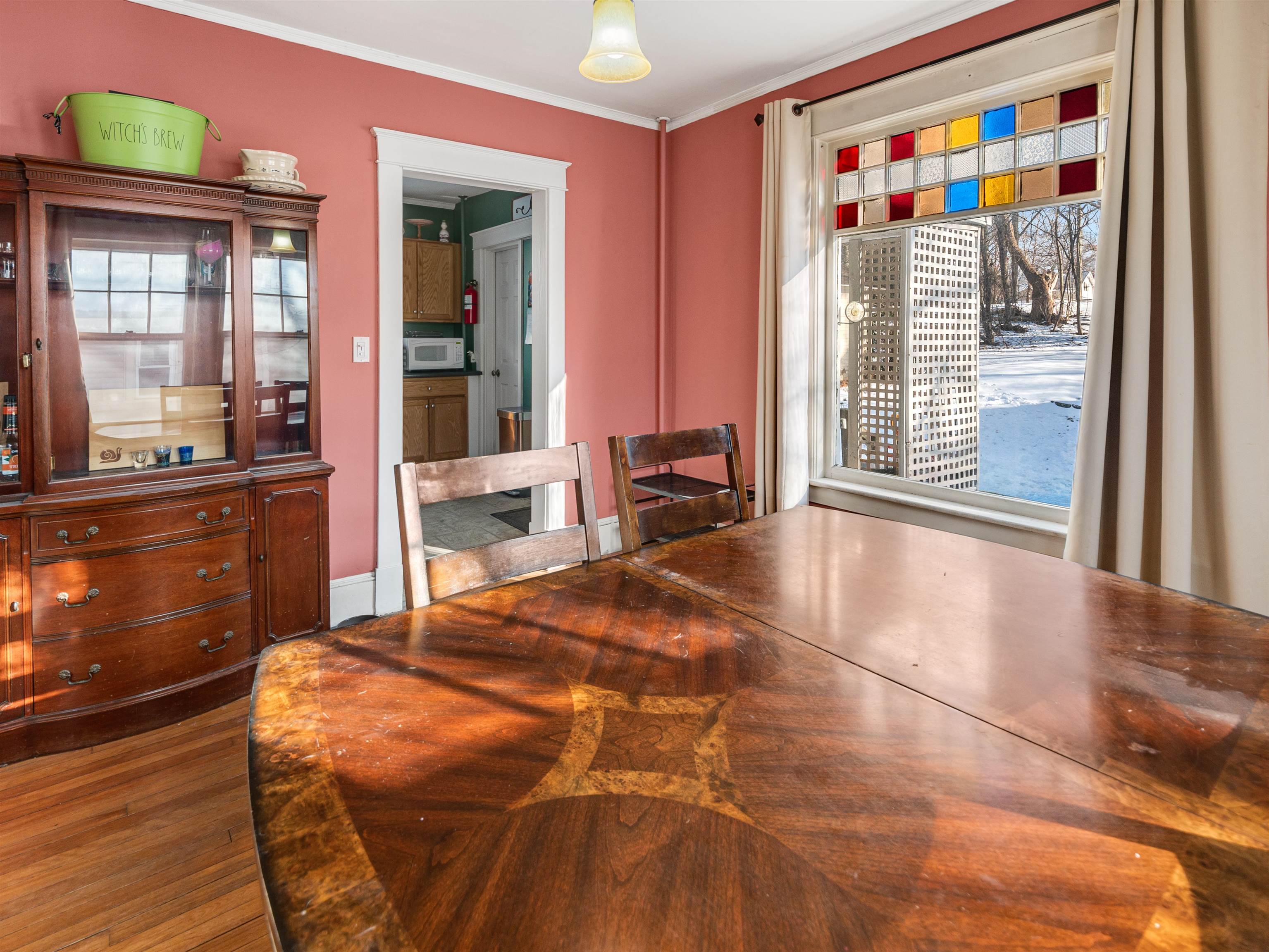 64 Bellevue Avenue