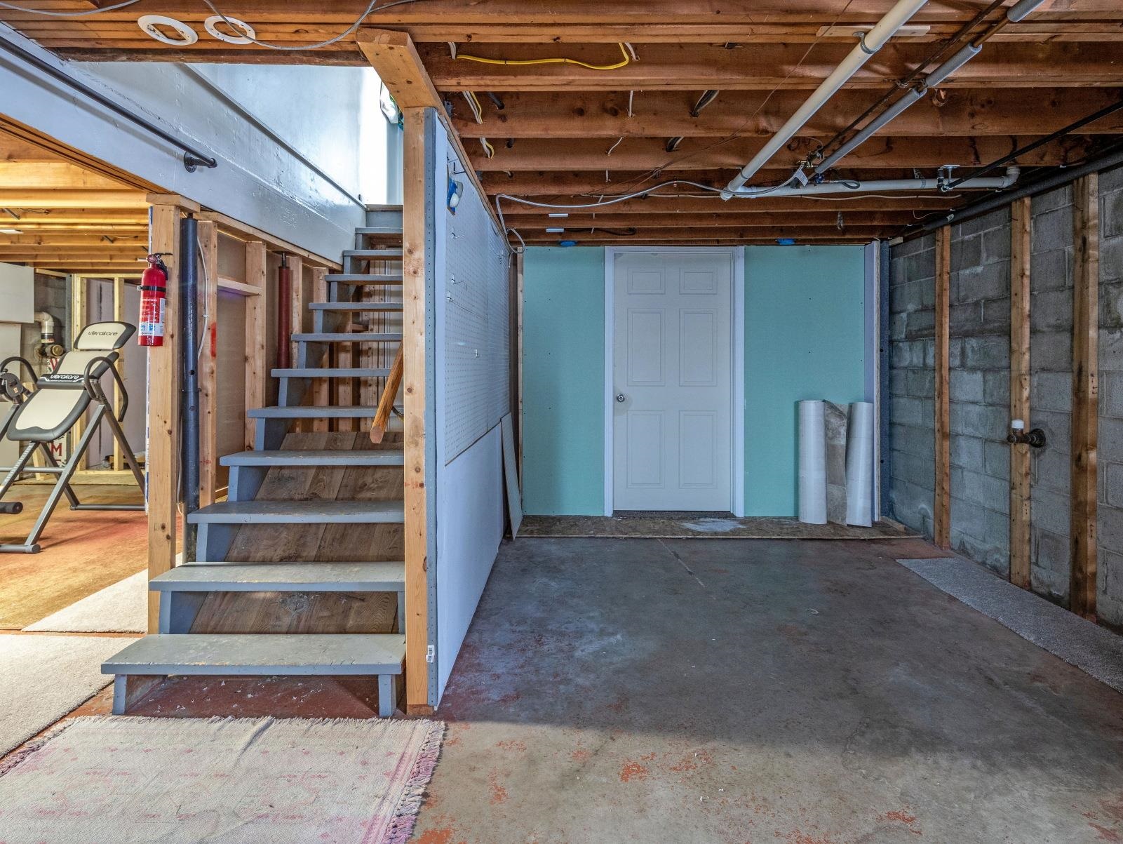 16 Ridge Road