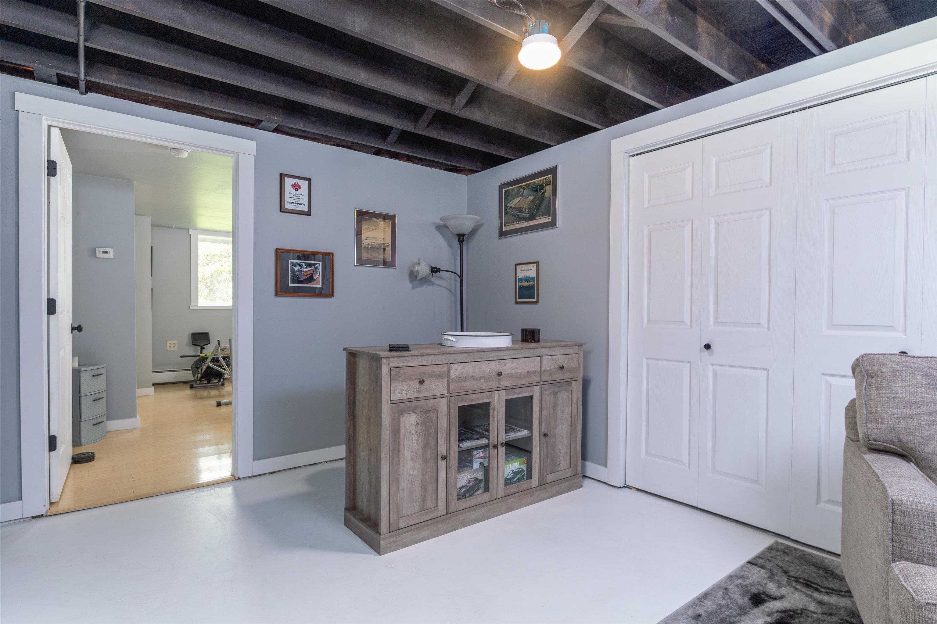82 Glenbrook Road
