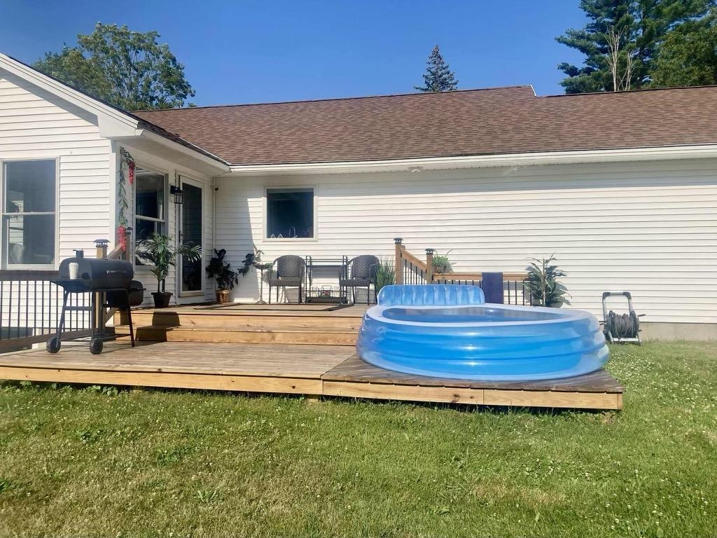 82 Glenbrook Road