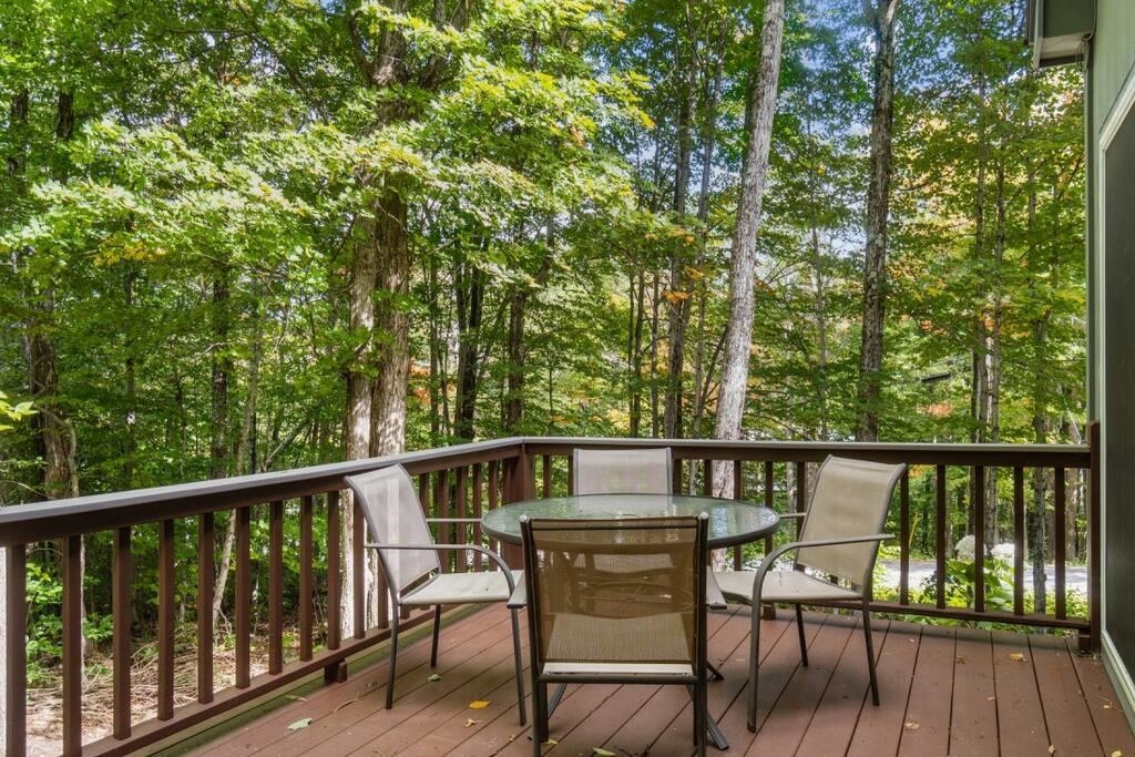 72 Colonial Ridge Road