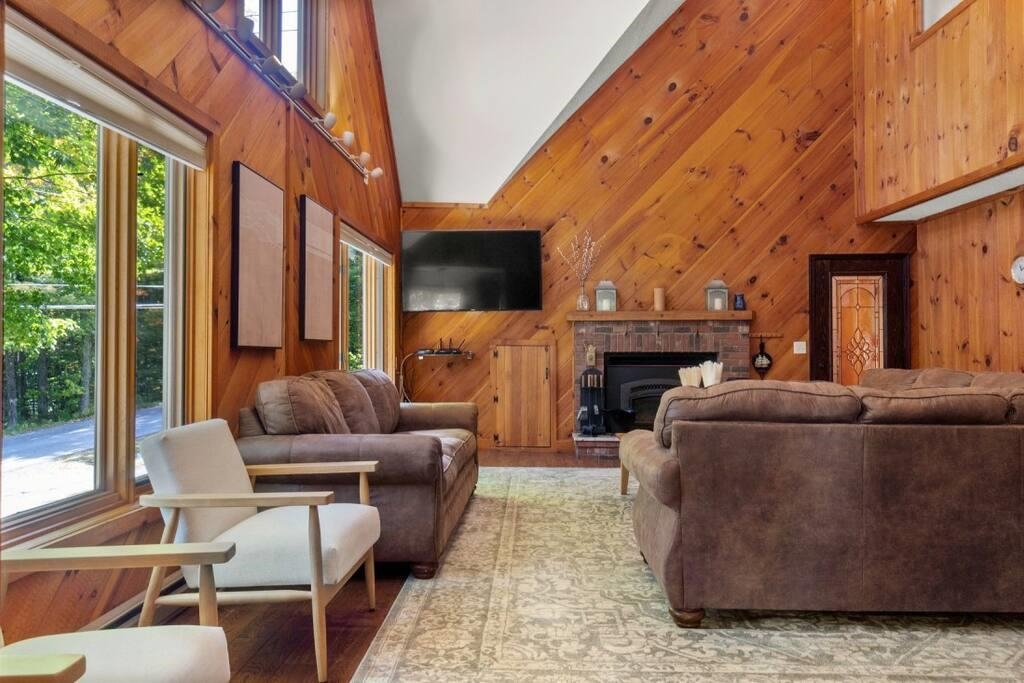 72 Colonial Ridge Road