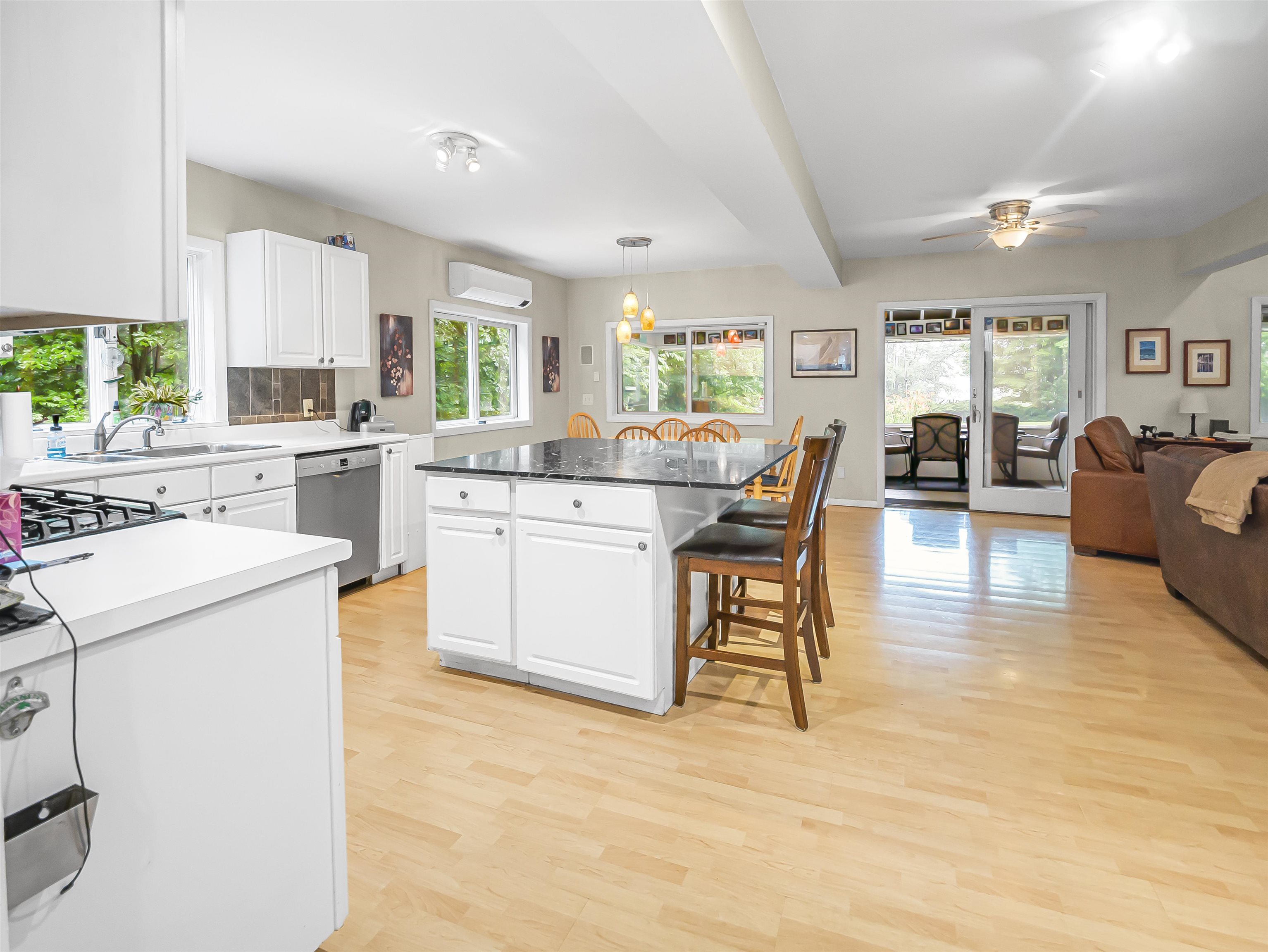 885 Cedar Mountain Road