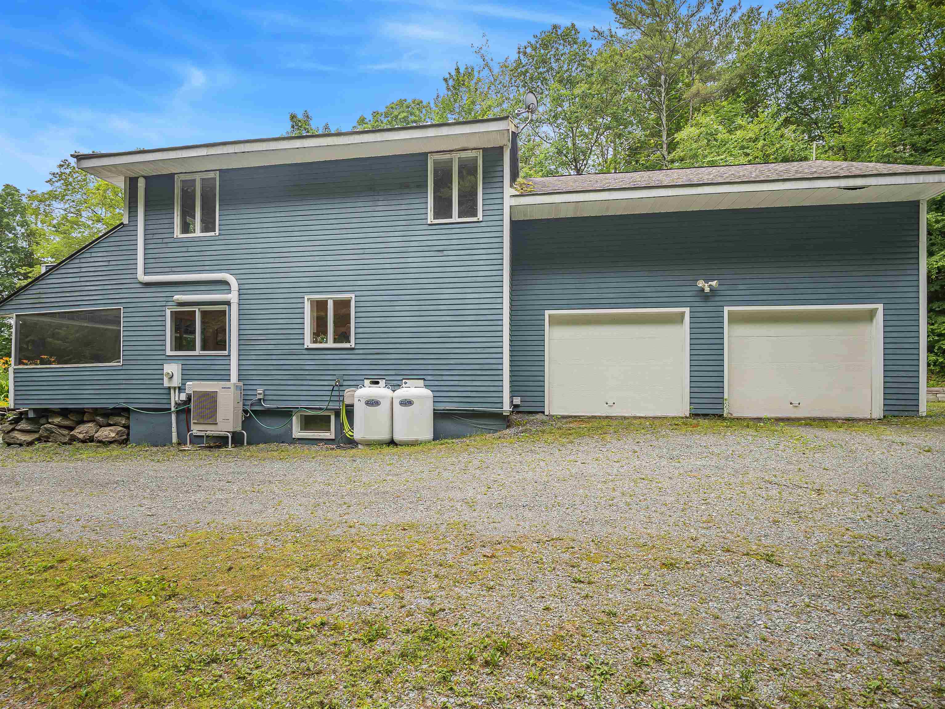 885 Cedar Mountain Road