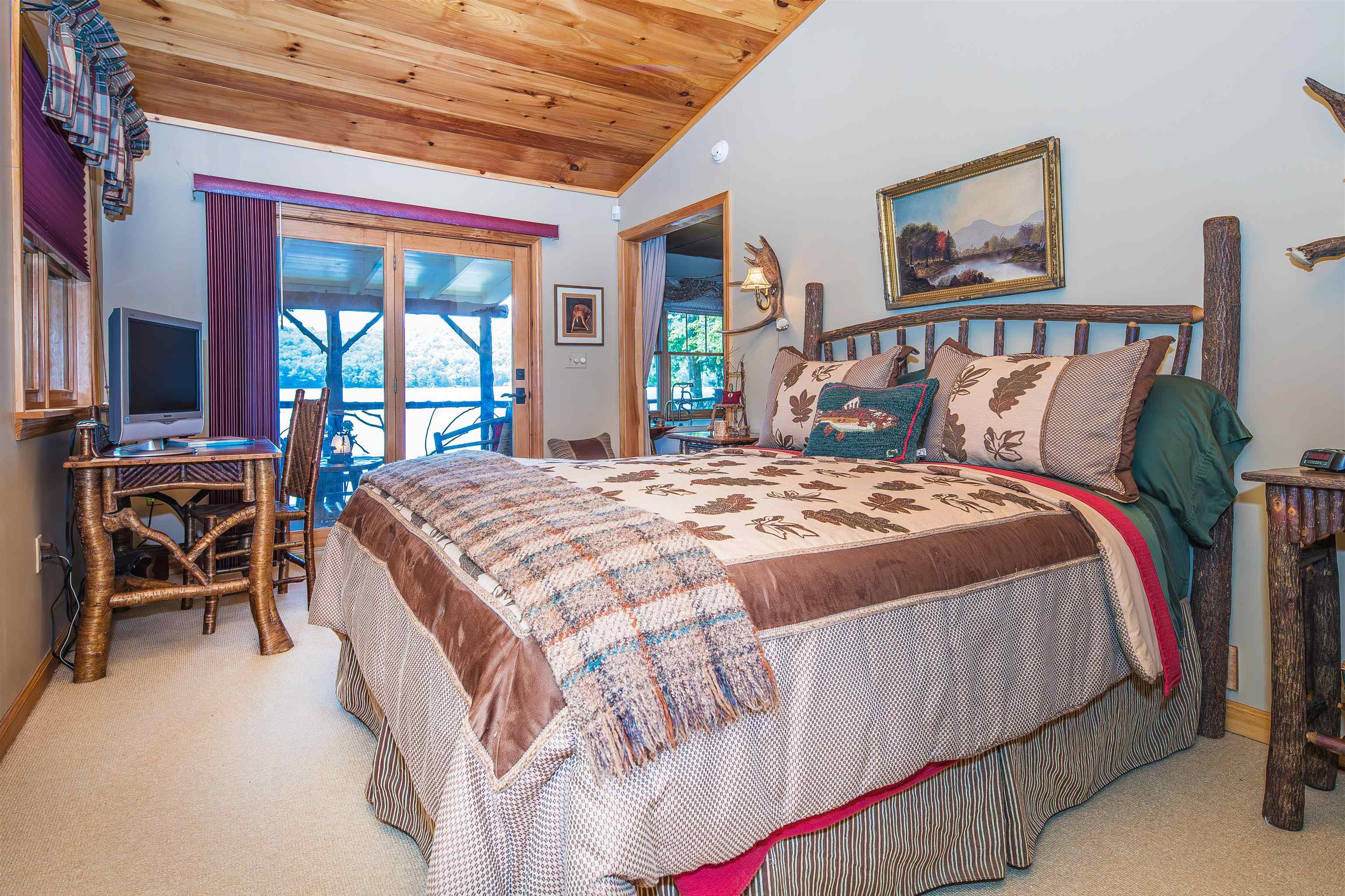 289 Ledgemere Point