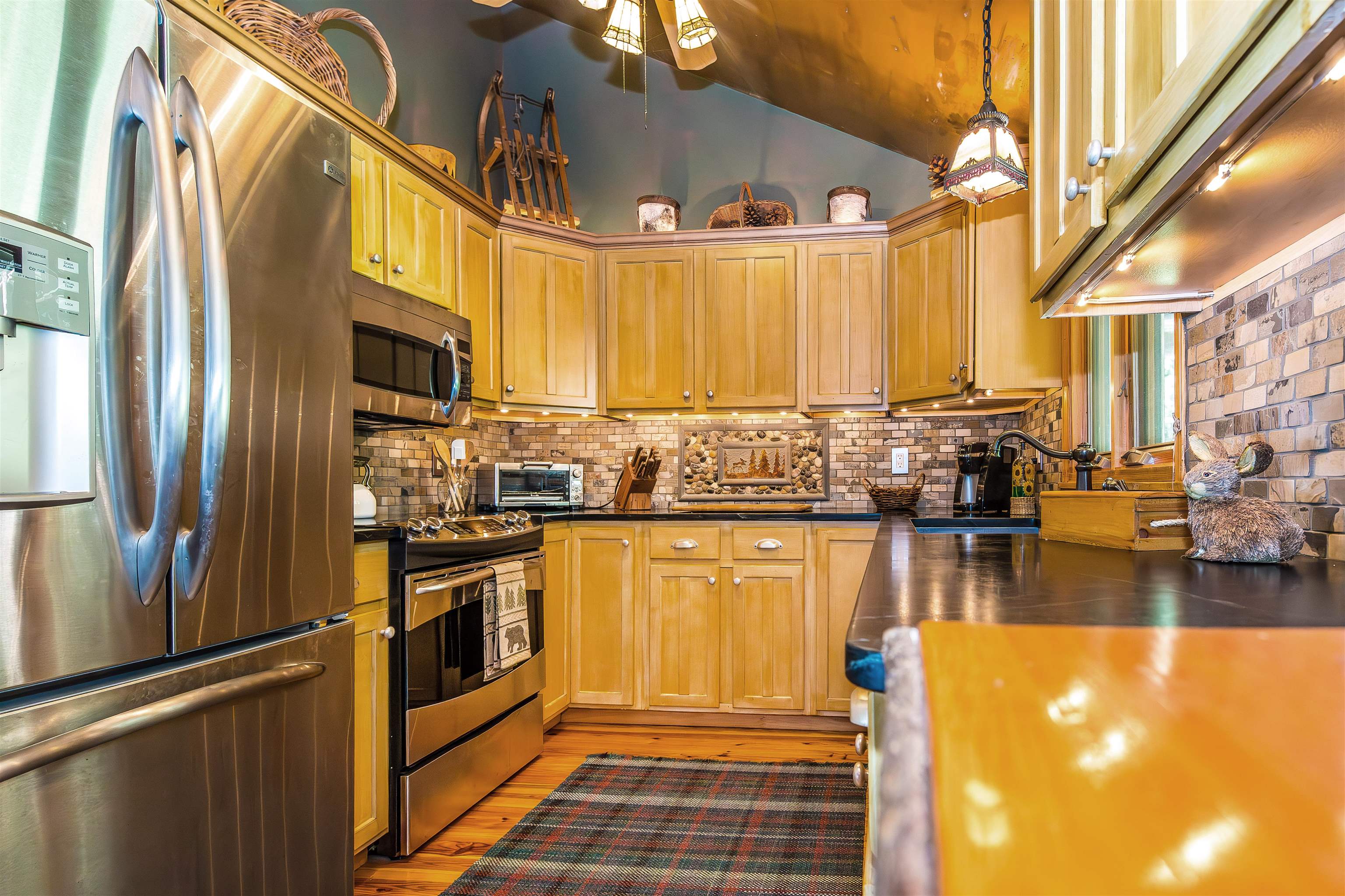 289 Ledgemere Point