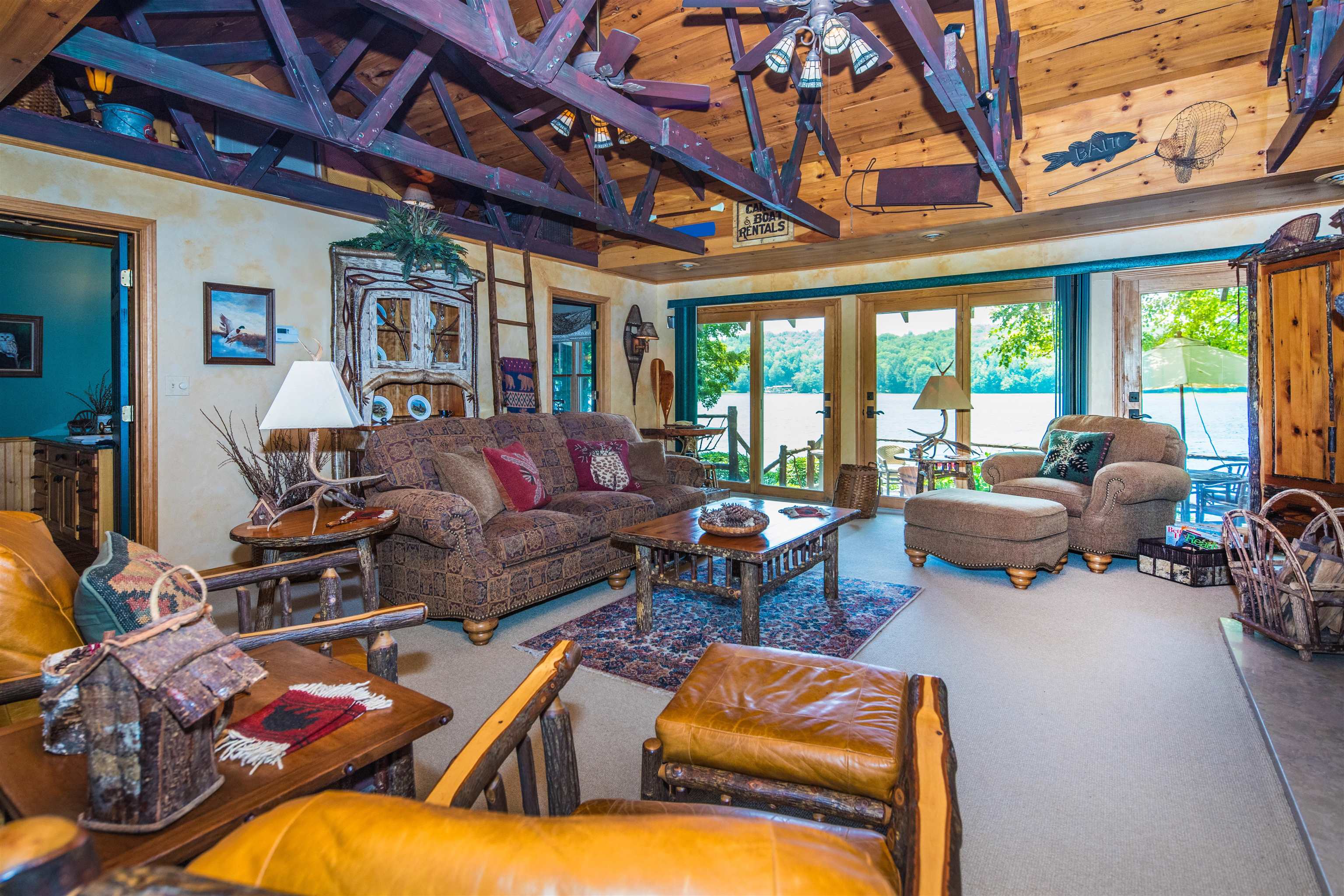 289 Ledgemere Point