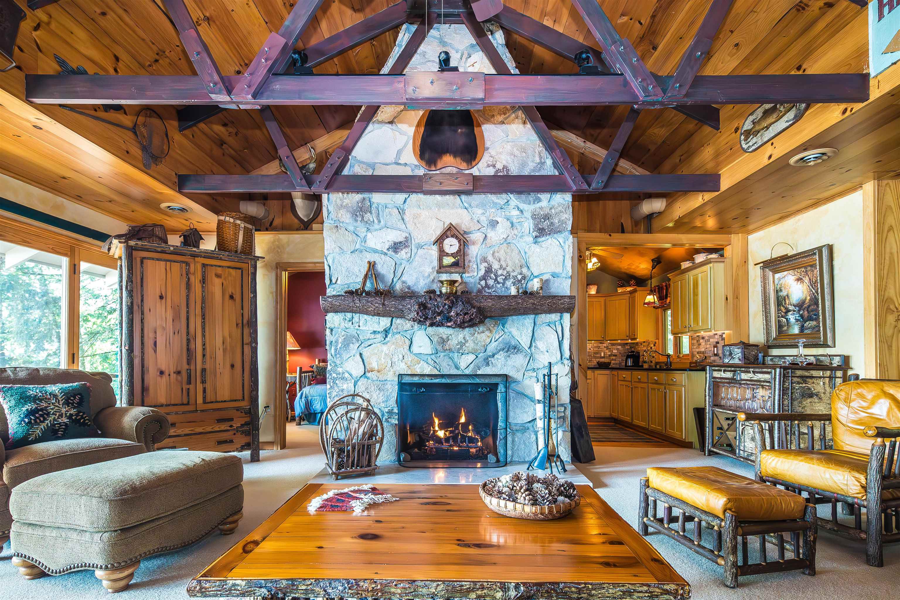 289 Ledgemere Point