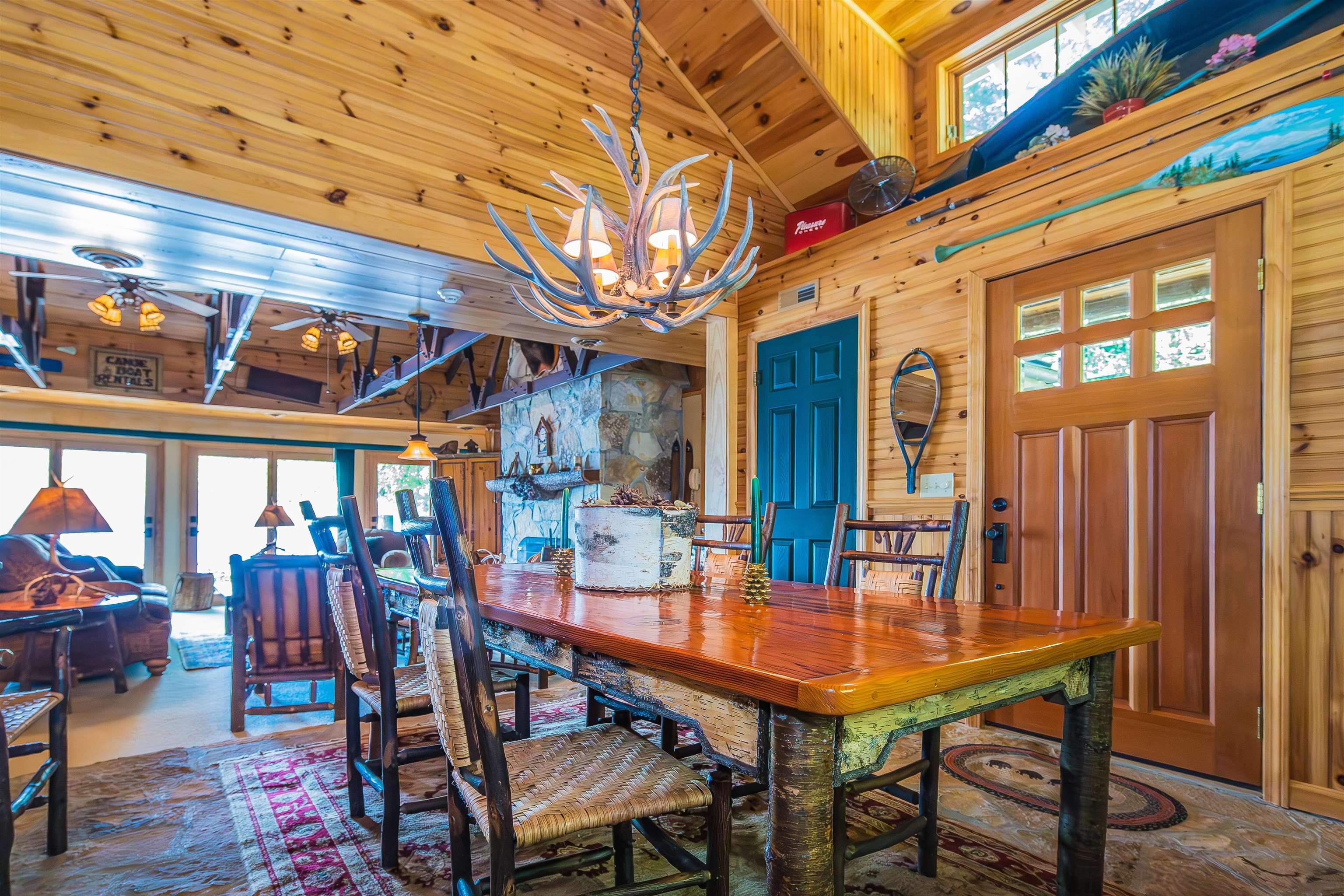 289 Ledgemere Point