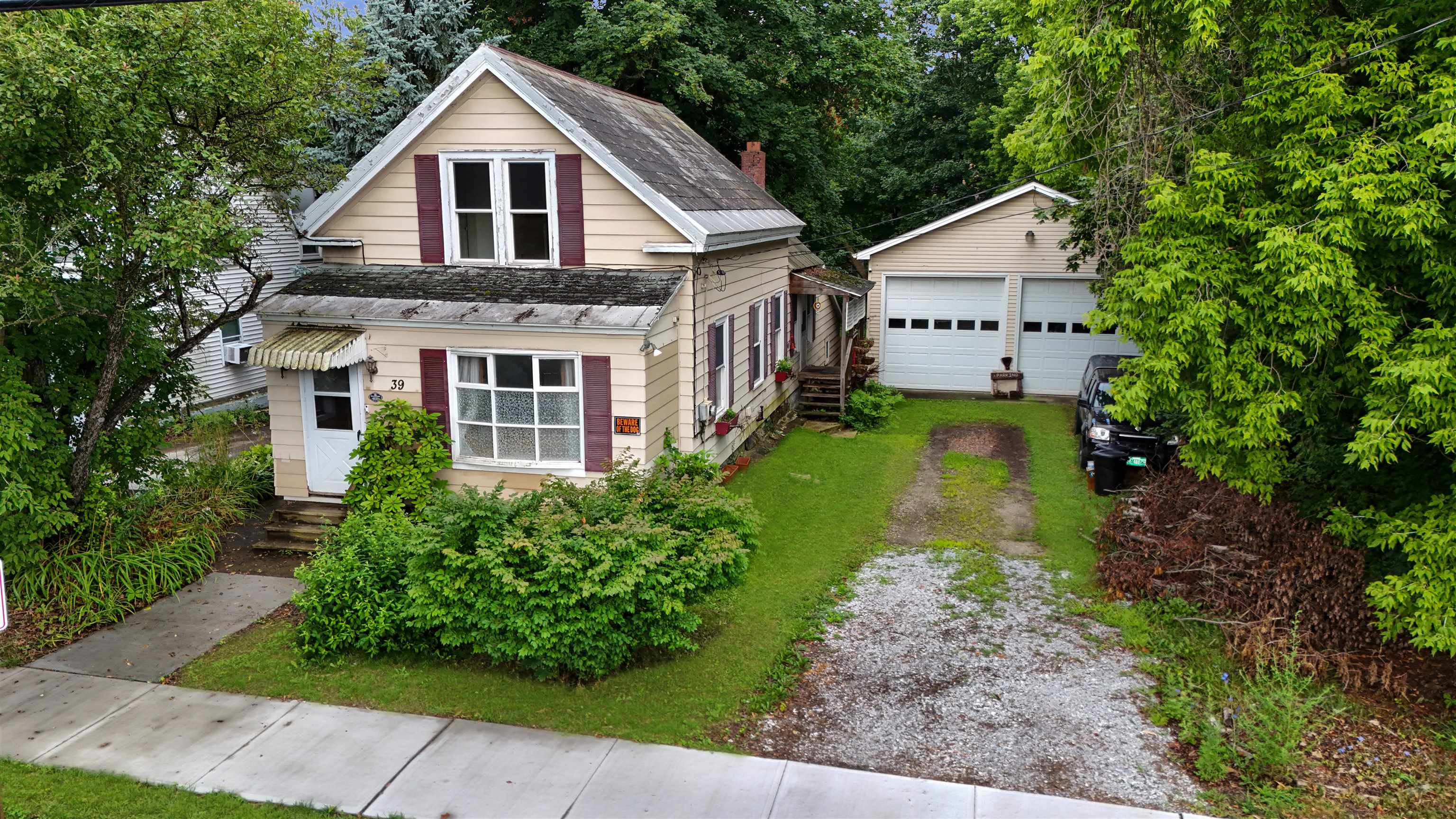 39 Forest Street