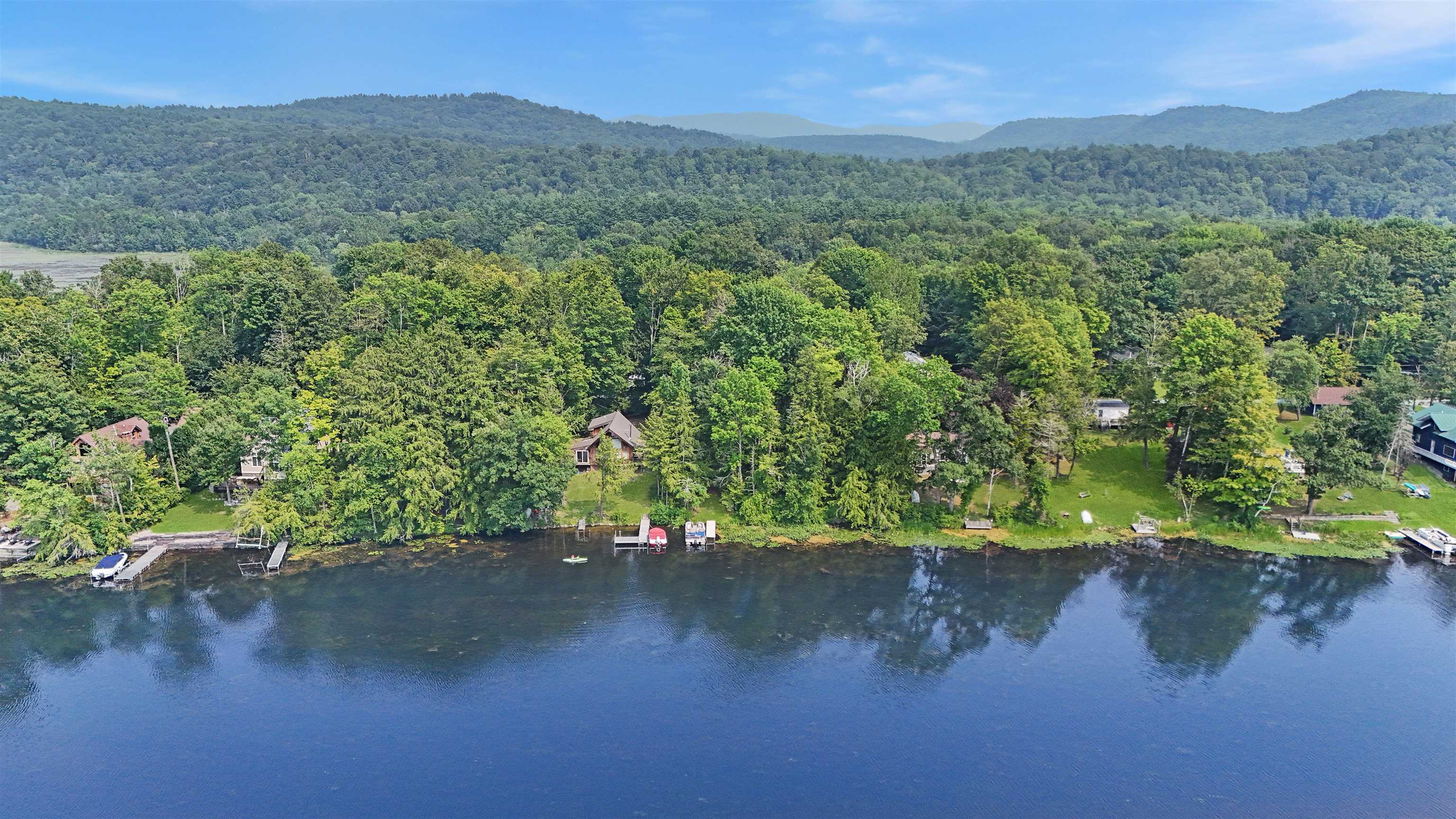 292 Ledgemere Point