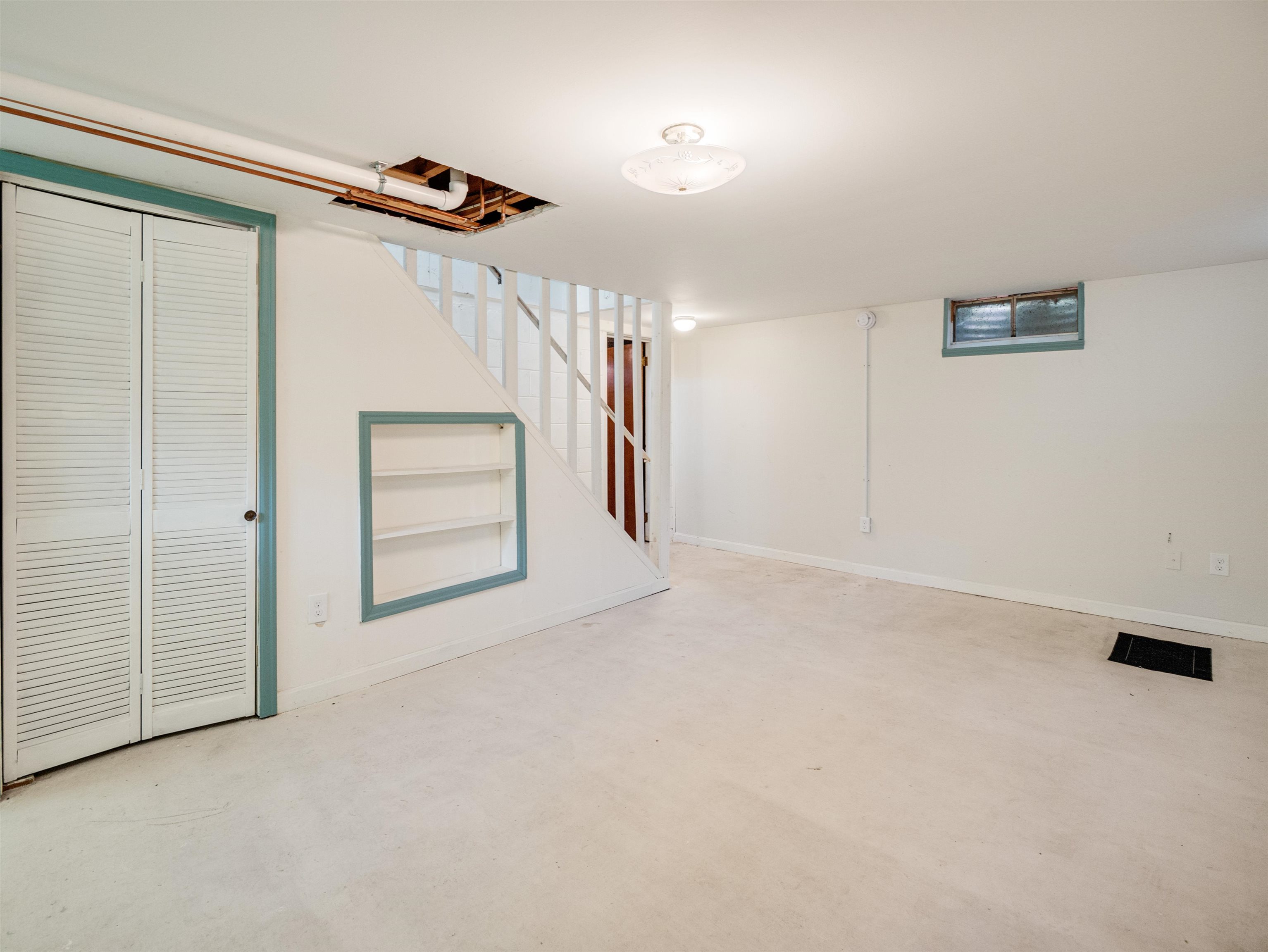 56 Engrem Avenue