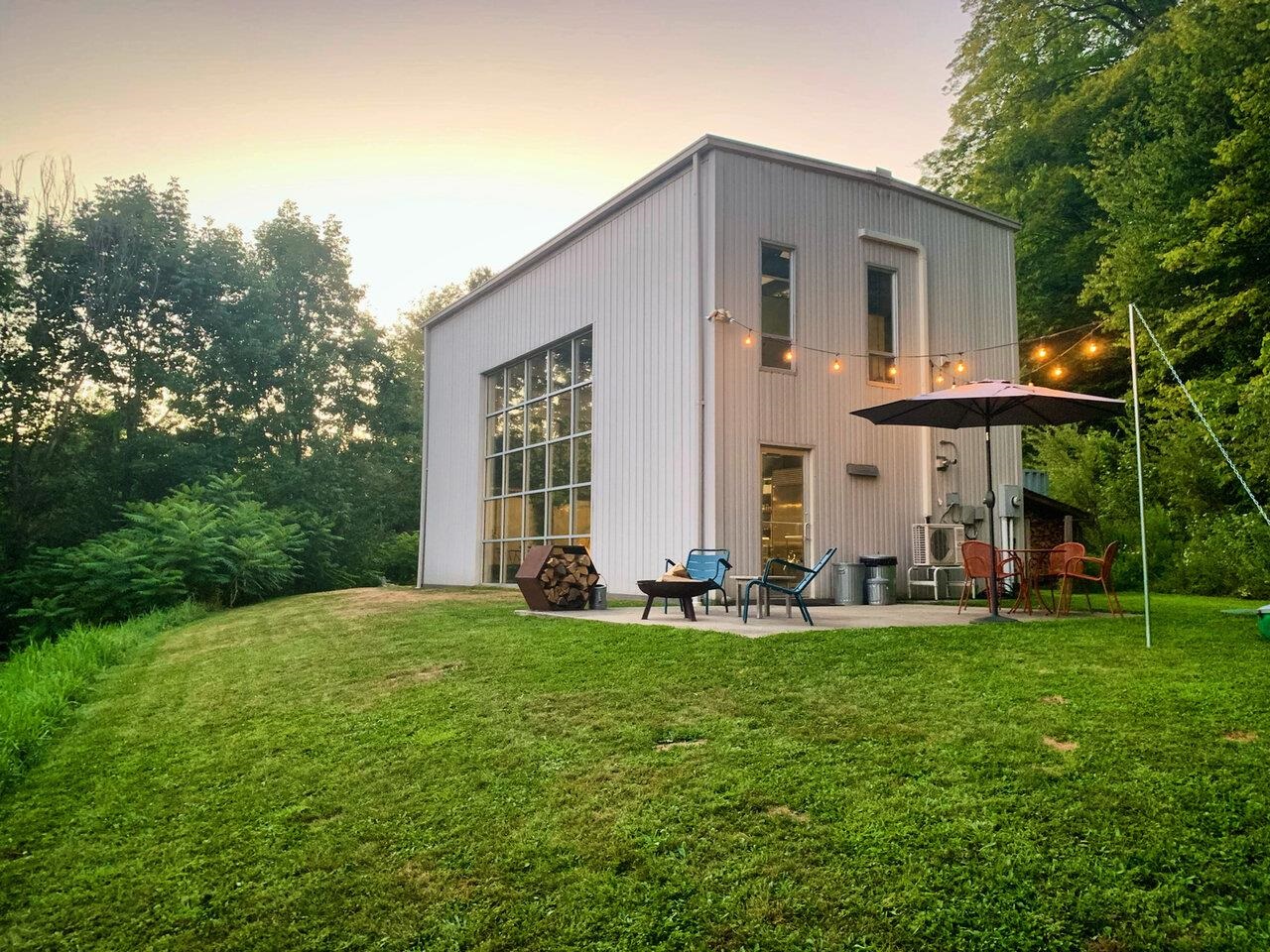 578 East Barnard Road