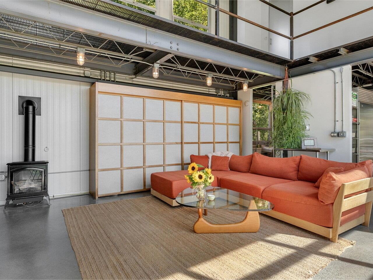 578 East Barnard Road