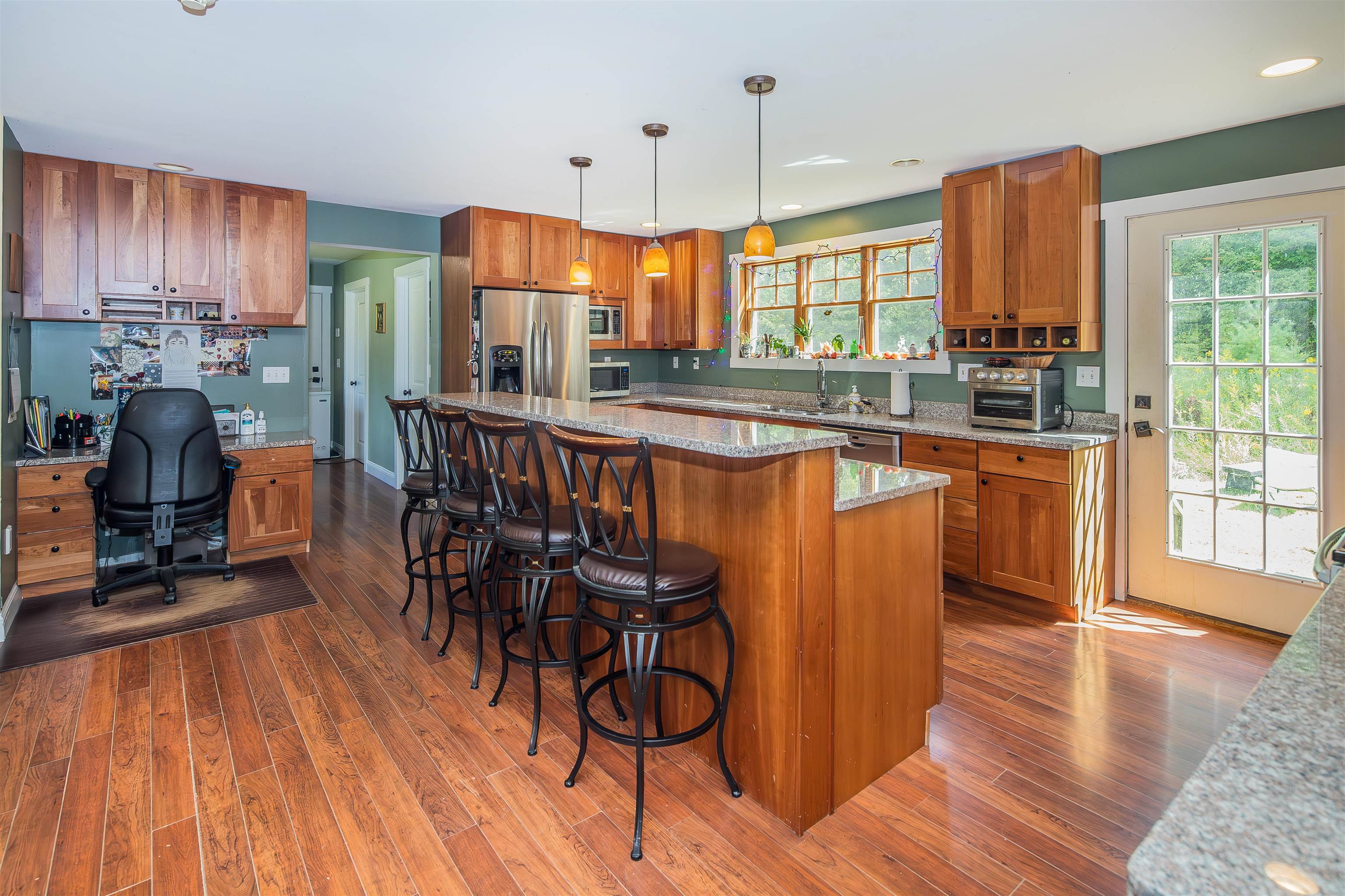 3845 Main Road