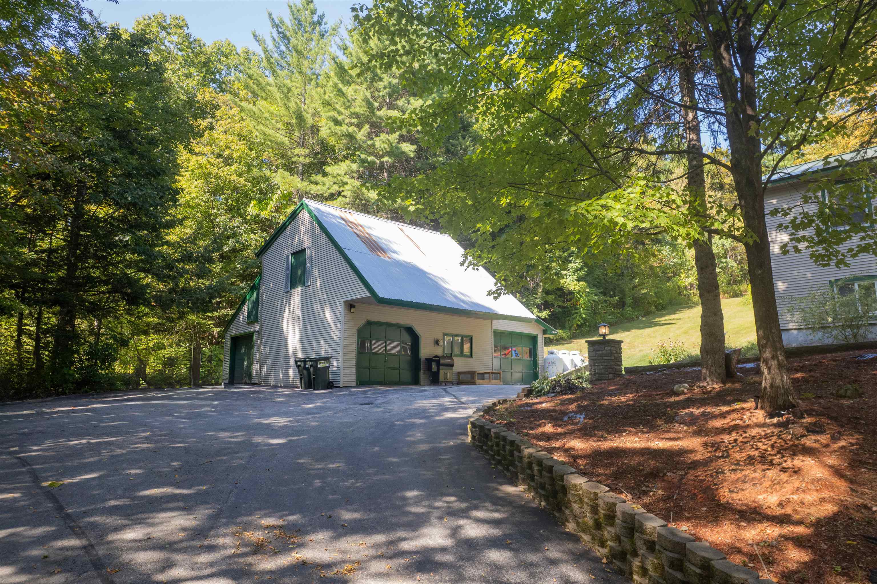 1475 Plains Road