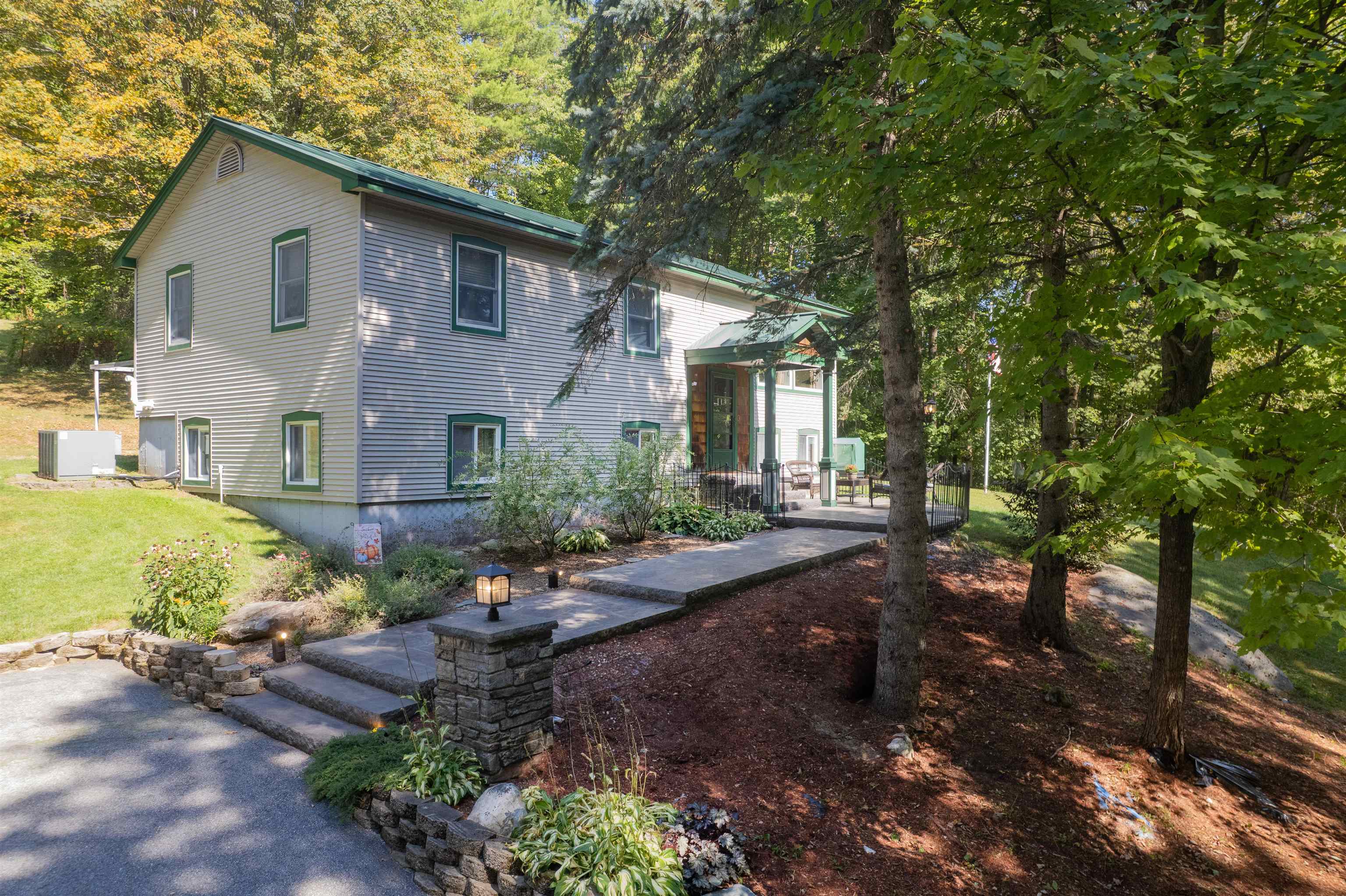 1475 Plains Road