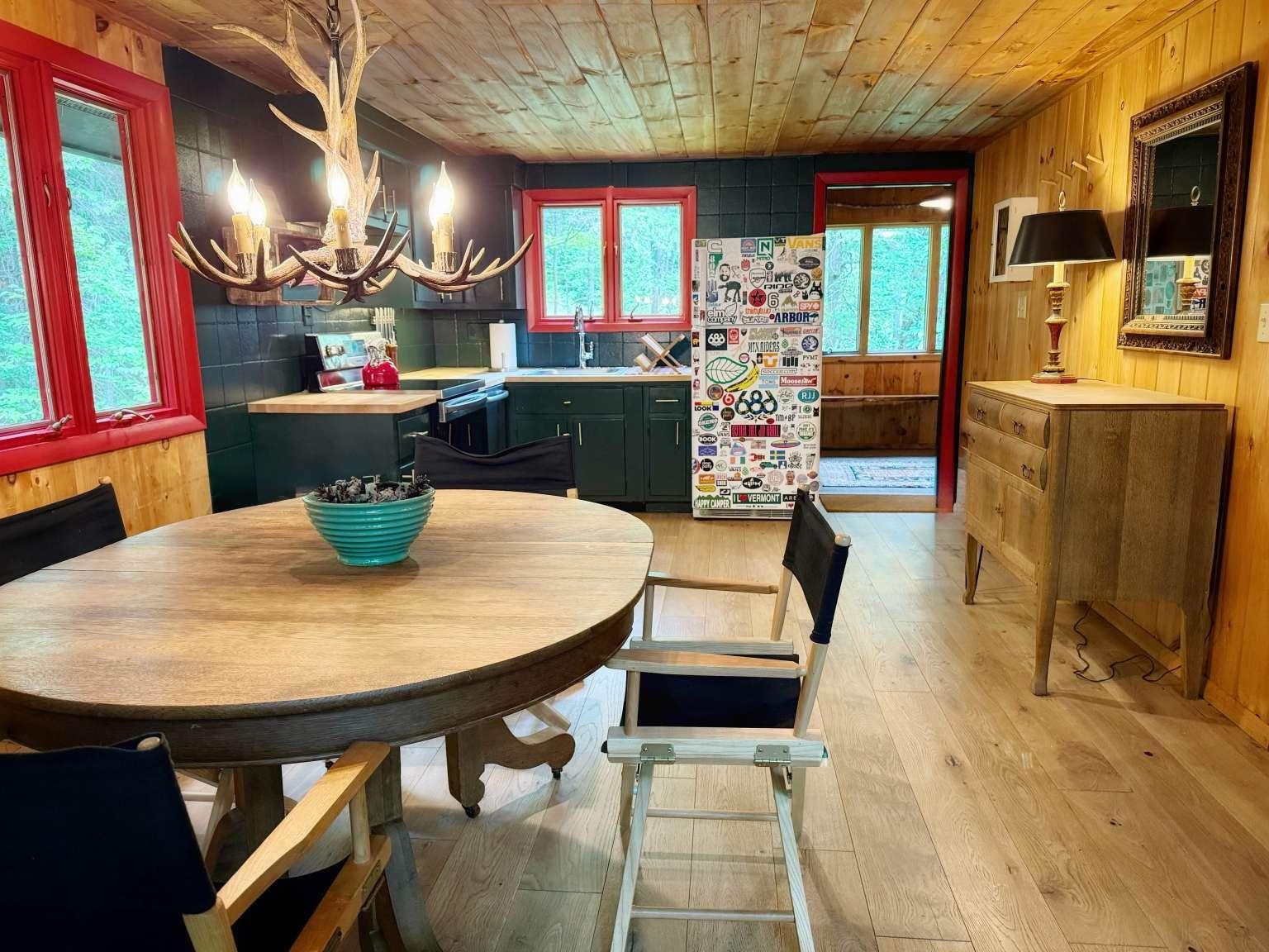 125 Valley View Road