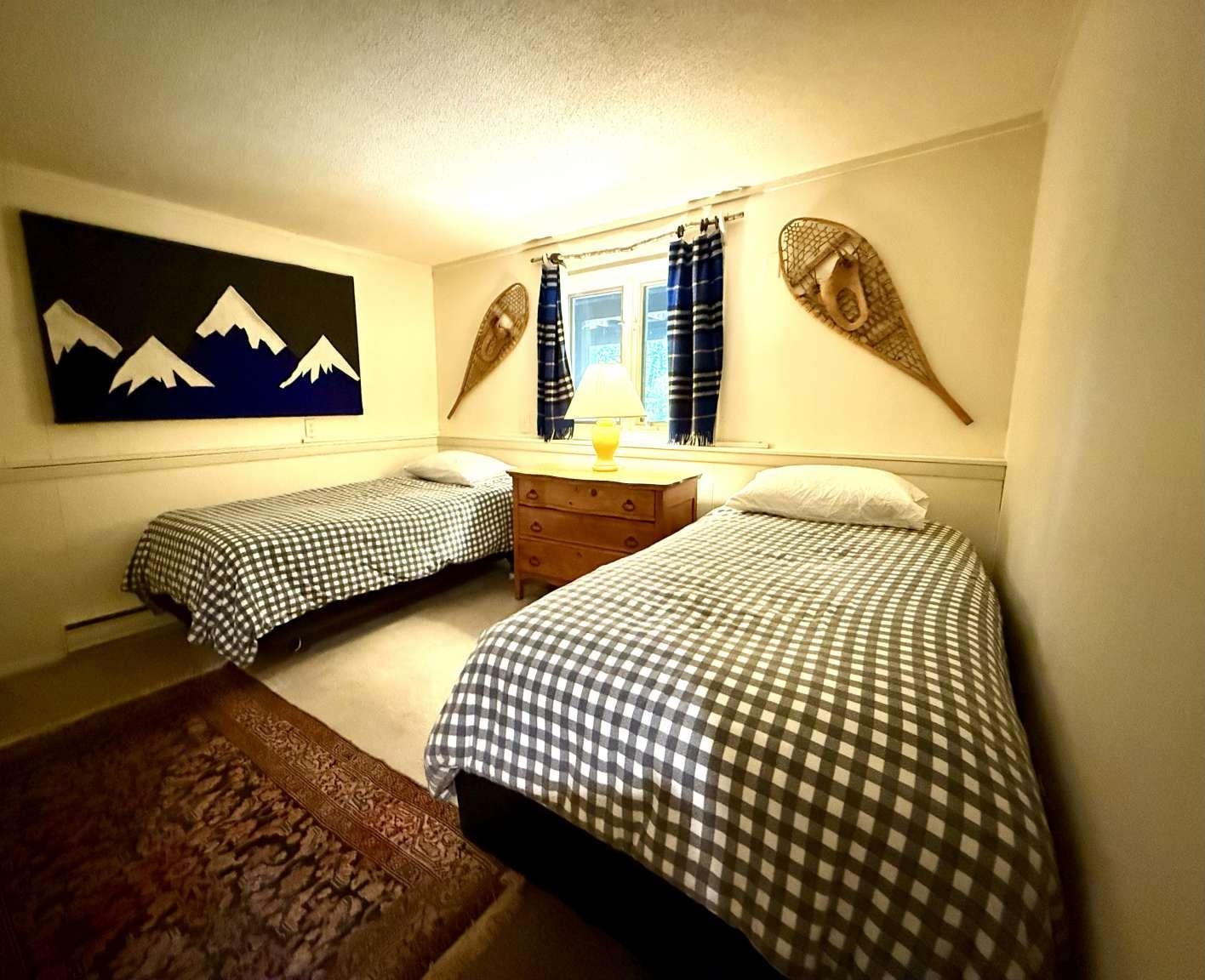 125 Valley View Road