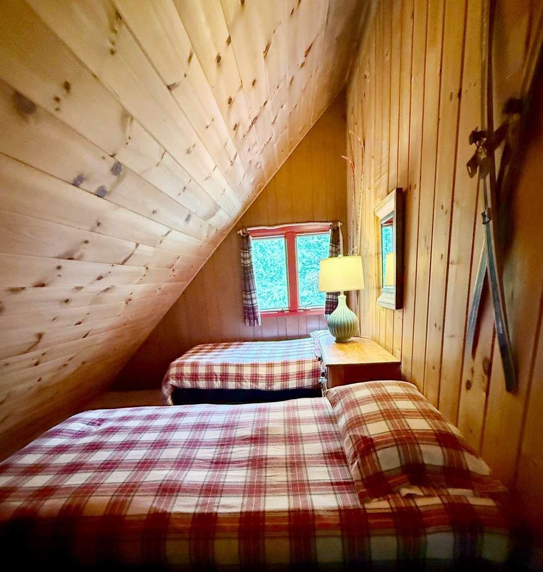 125 Valley View Road