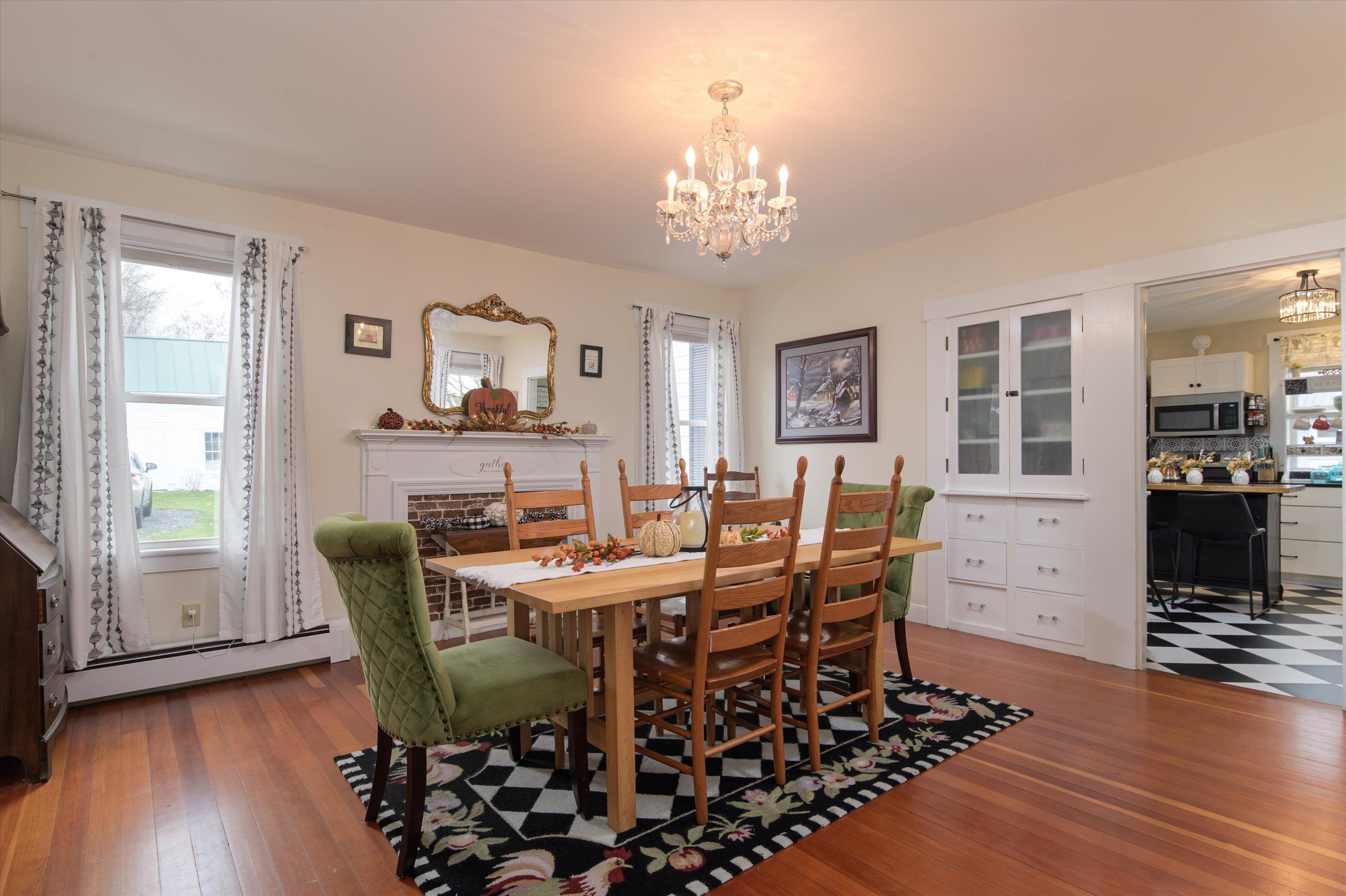 2558 Old Stage Road