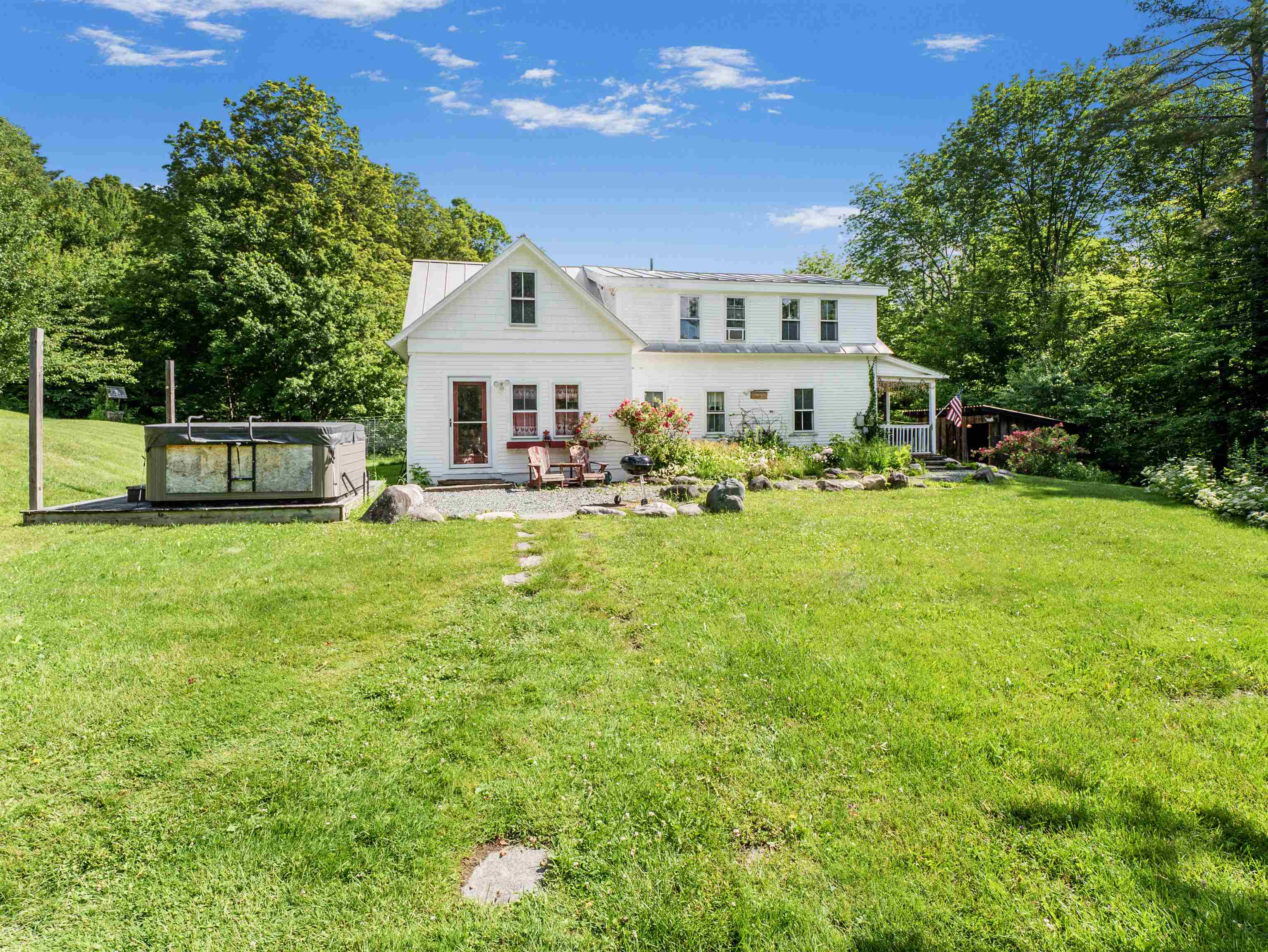 1326 Curtis Hollow Road