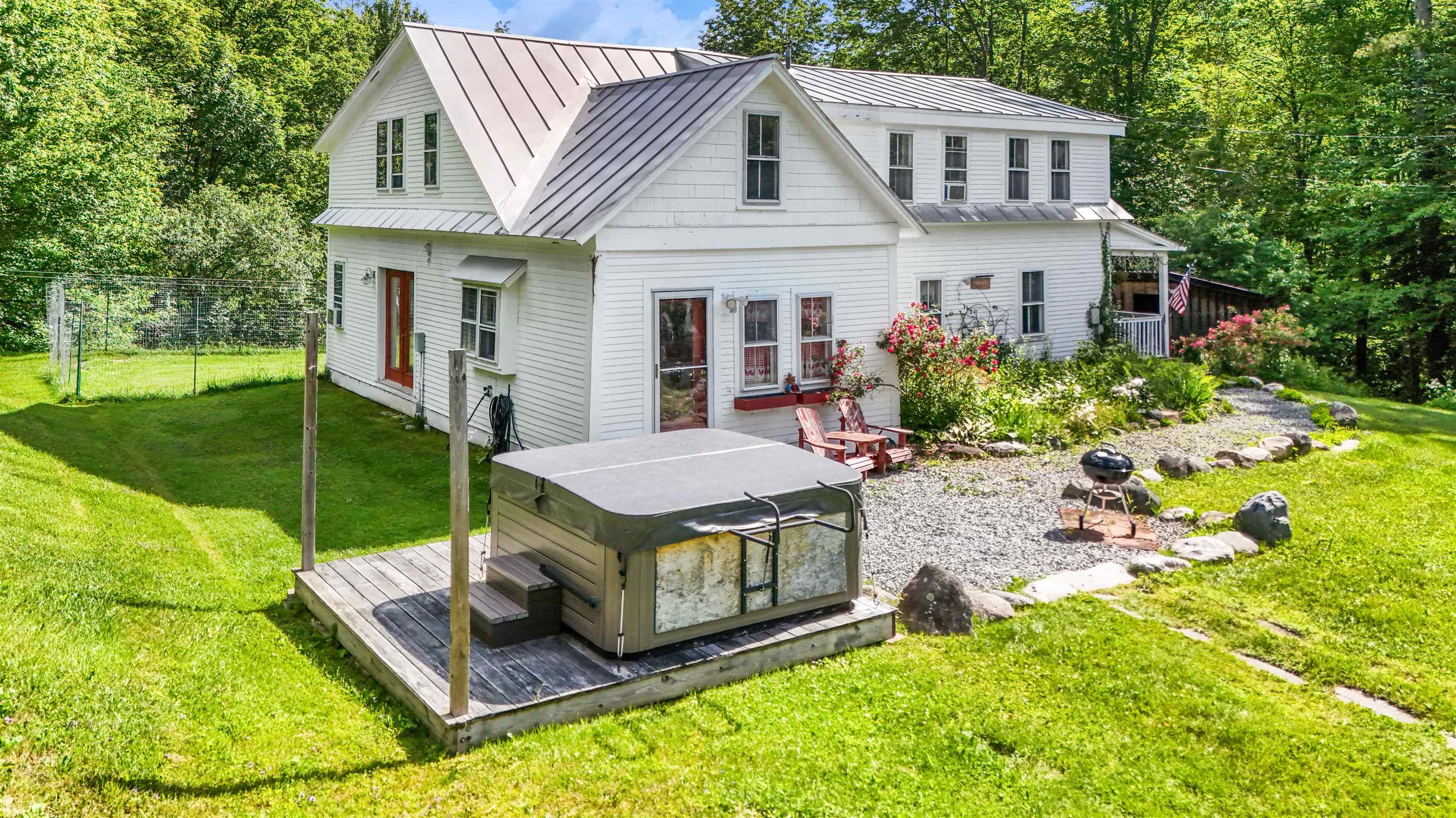 1326 Curtis Hollow Road