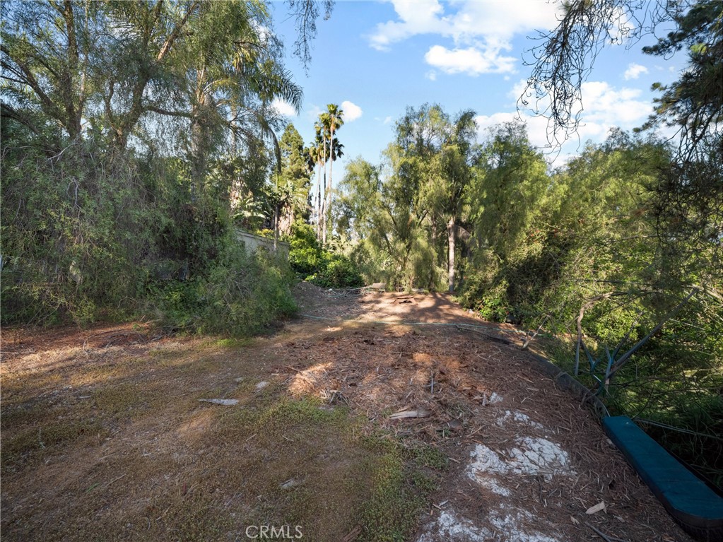 15 La Crescenta Drive