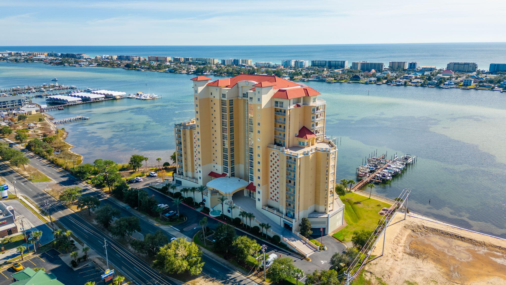 124 SW Miracle Strip Parkway, 700