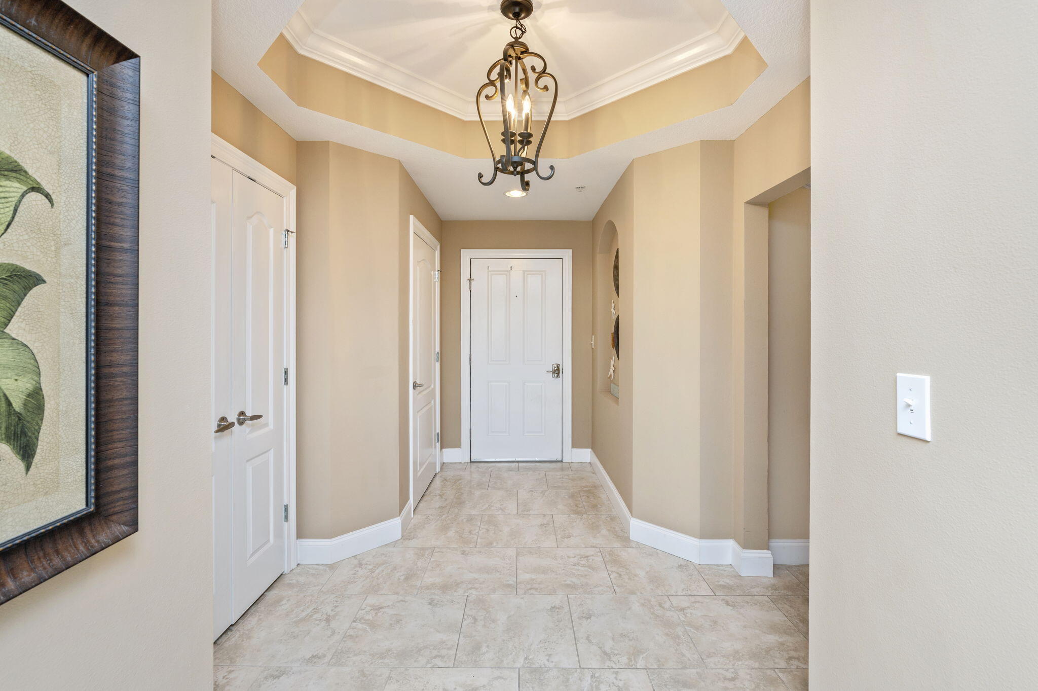 124 SW Miracle Strip Parkway, 700