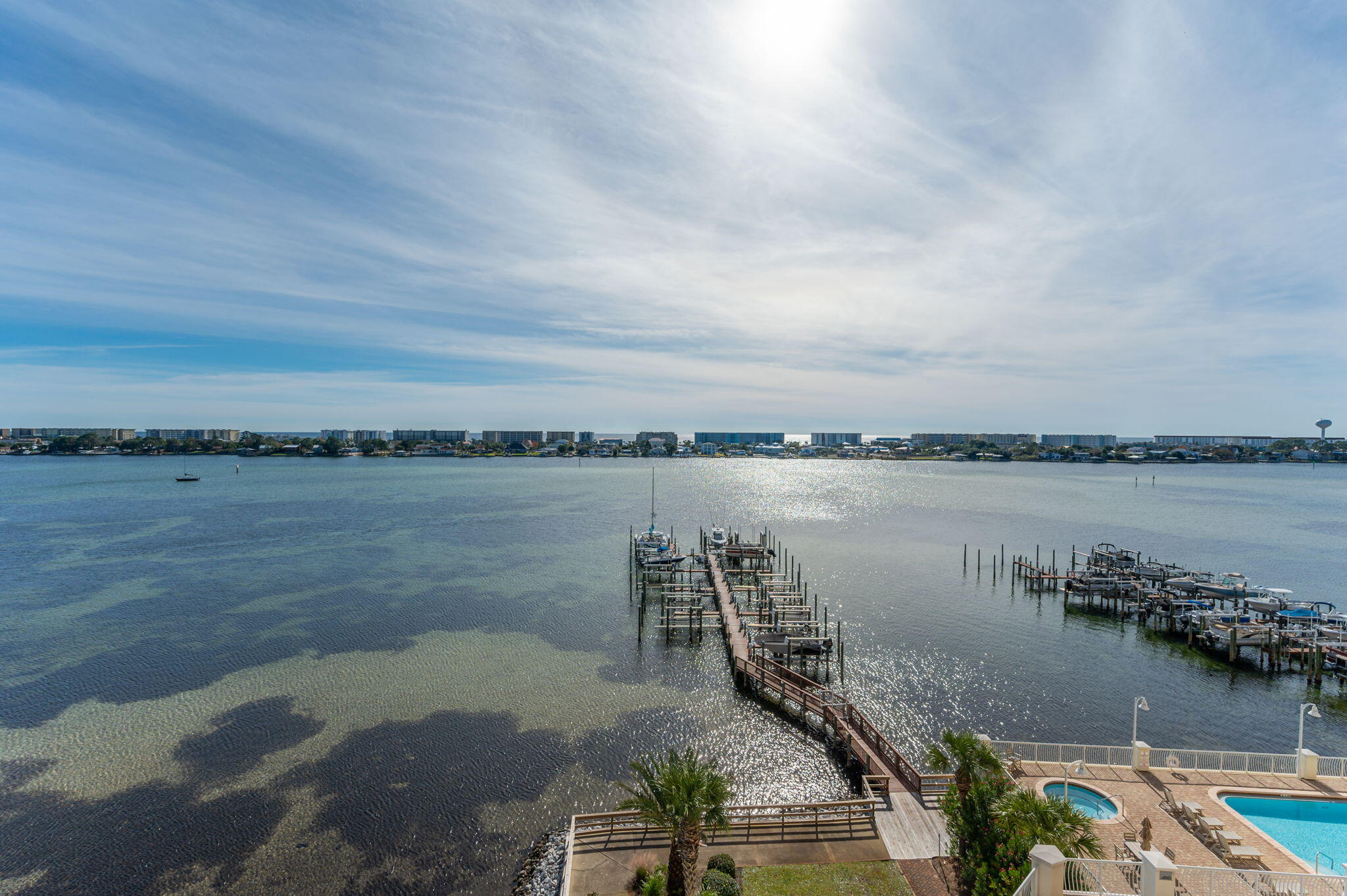 124 SW Miracle Strip Parkway, 700