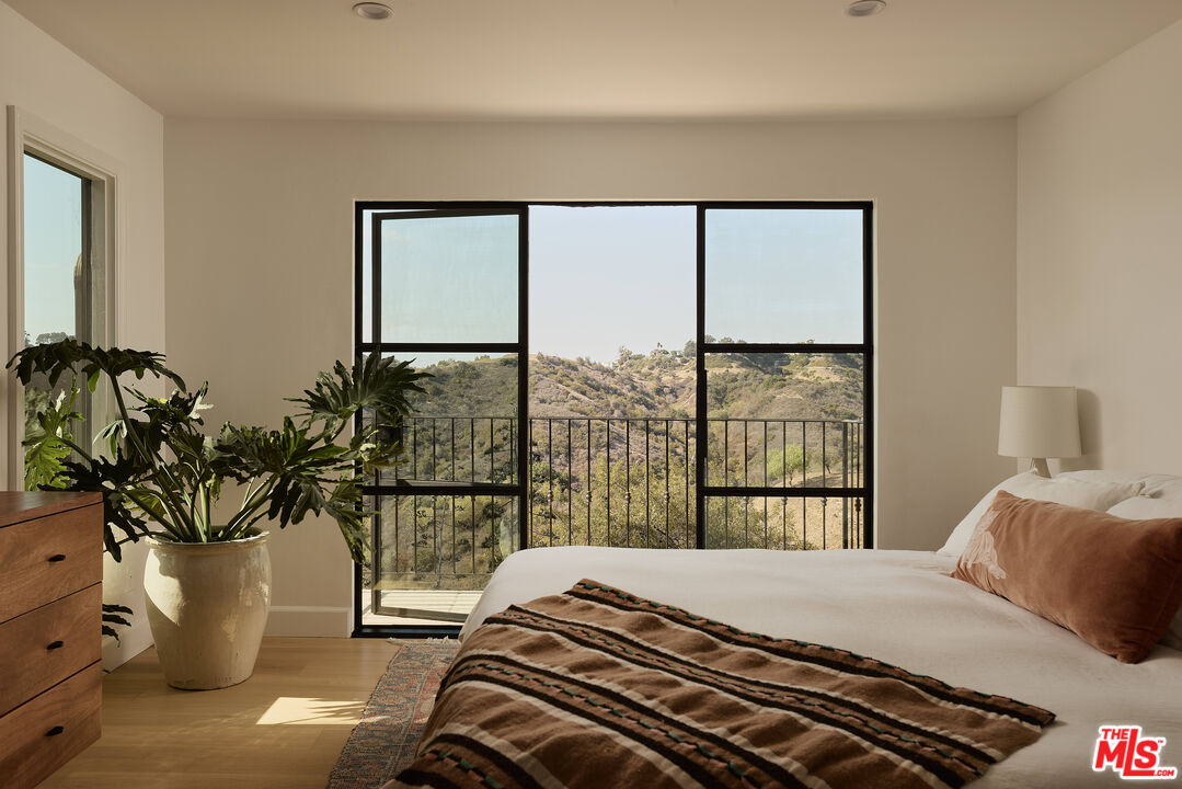 10507 Woodfield Ct Unit: 12