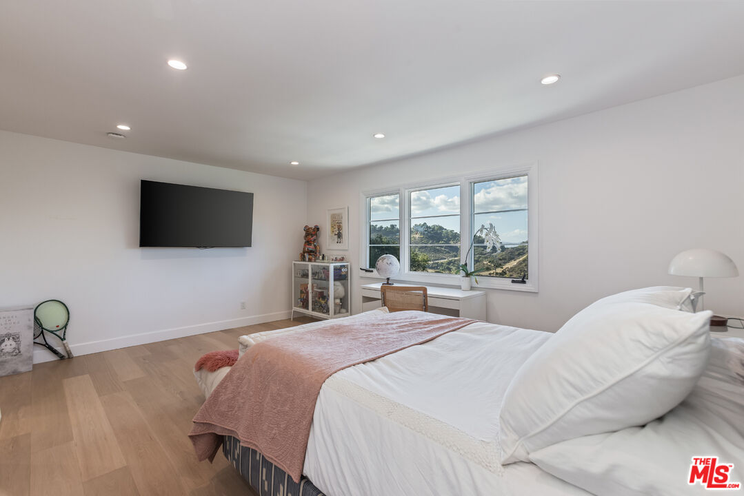 10507 Woodfield Ct Unit: 12