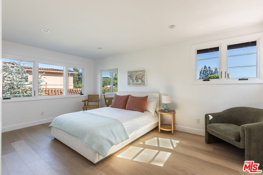 10507 Woodfield Ct Unit: 12