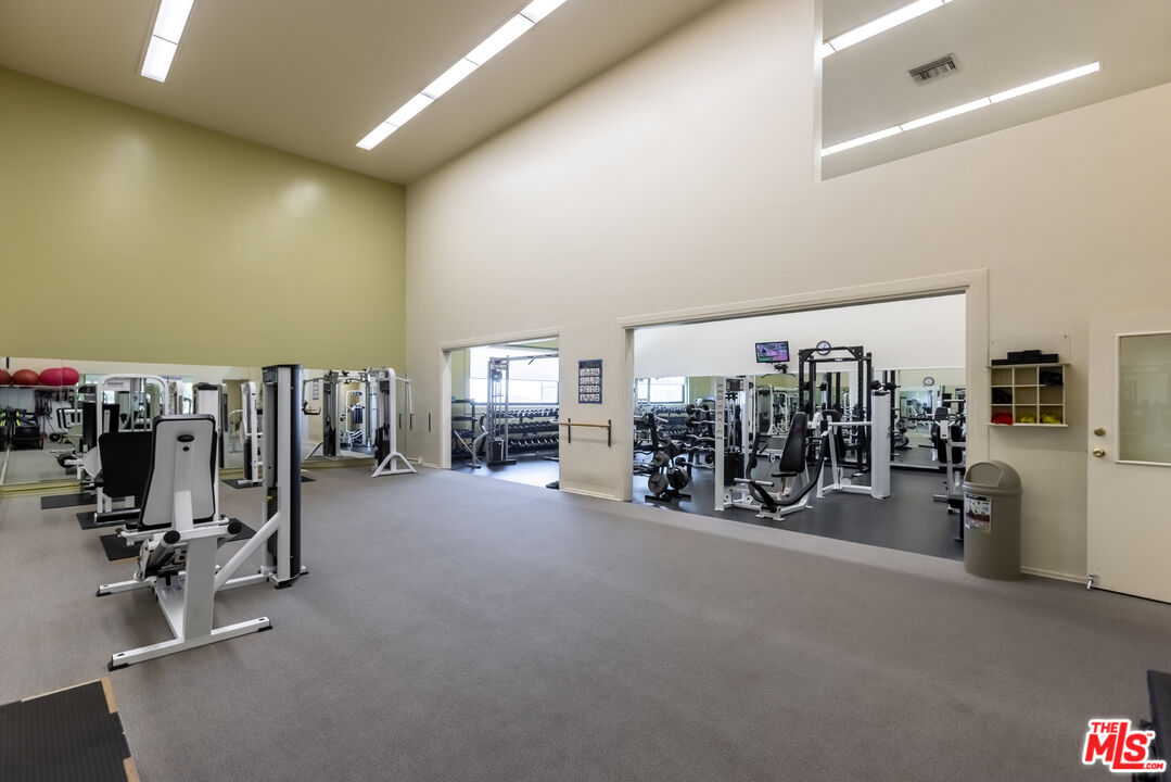 10507 Woodfield Ct Unit: 12