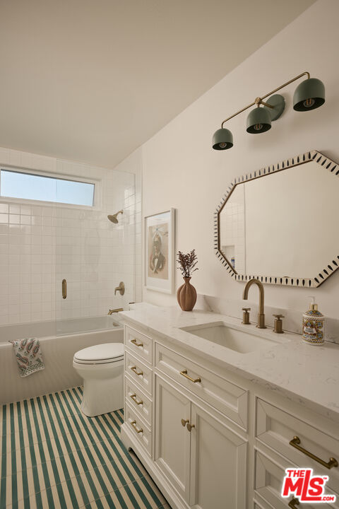 10507 Woodfield Ct Unit: 12