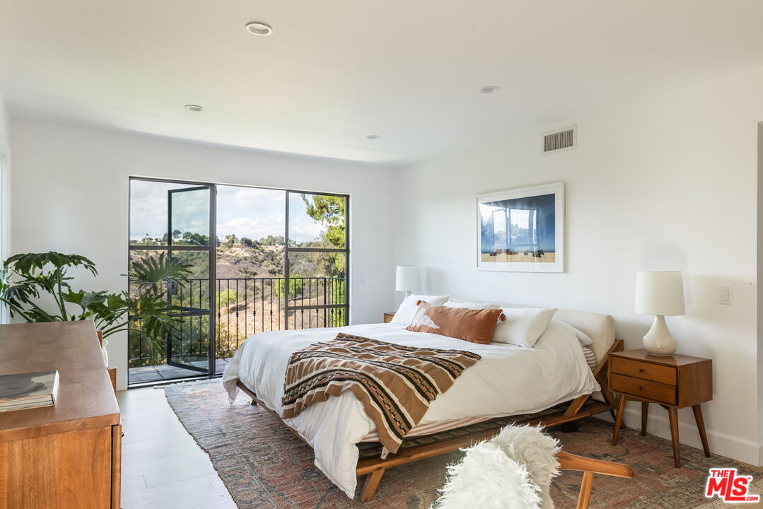 10507 Woodfield Ct Unit: 12