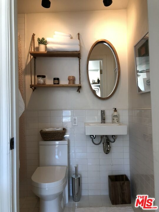 3714 E Calle San Raphael