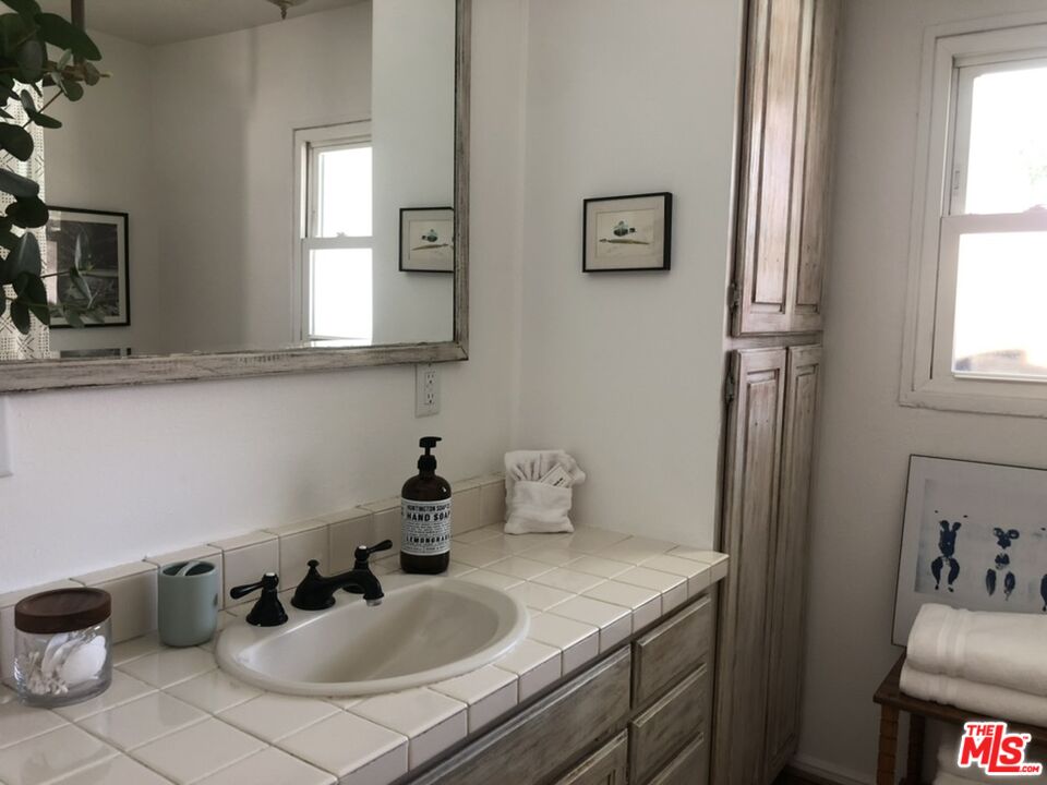 3714 E Calle San Raphael