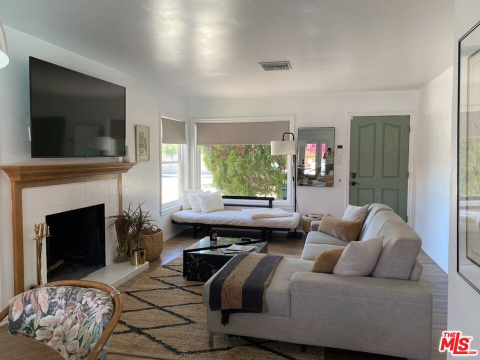 3714 E Calle San Raphael