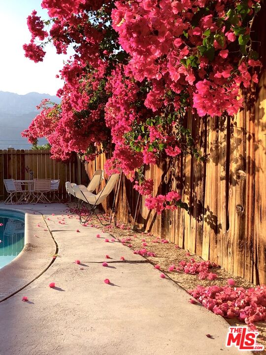 3714 E Calle San Raphael